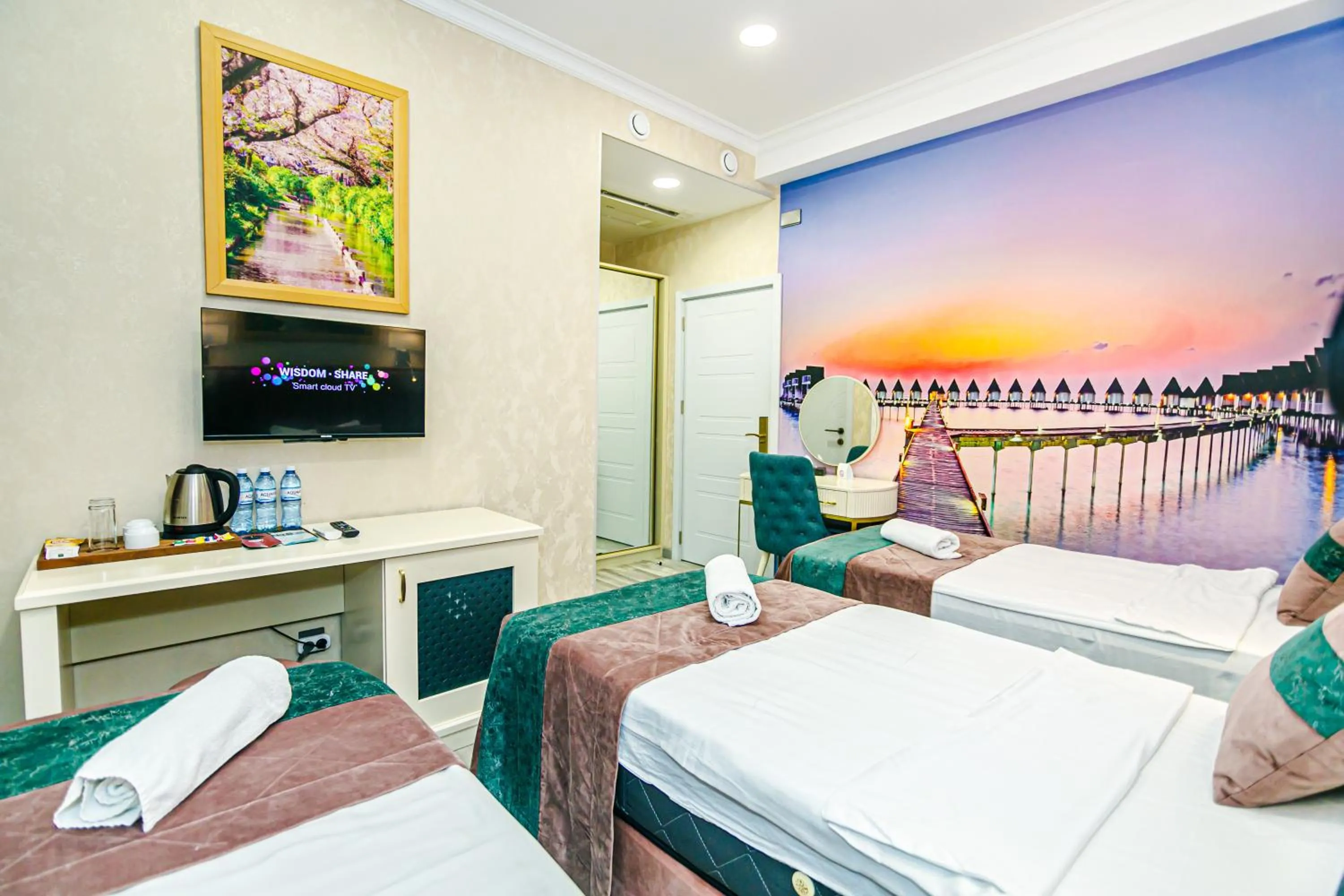 Photo of the whole room, Bed in Essam Deluxe Hotel