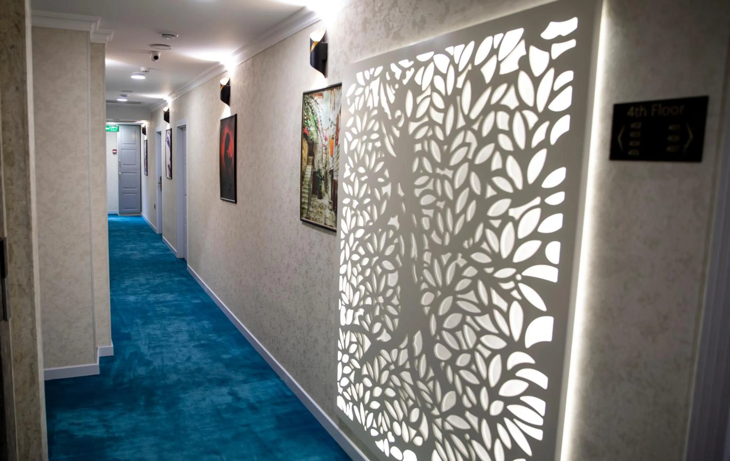 Decorative detail in Essam Deluxe Hotel