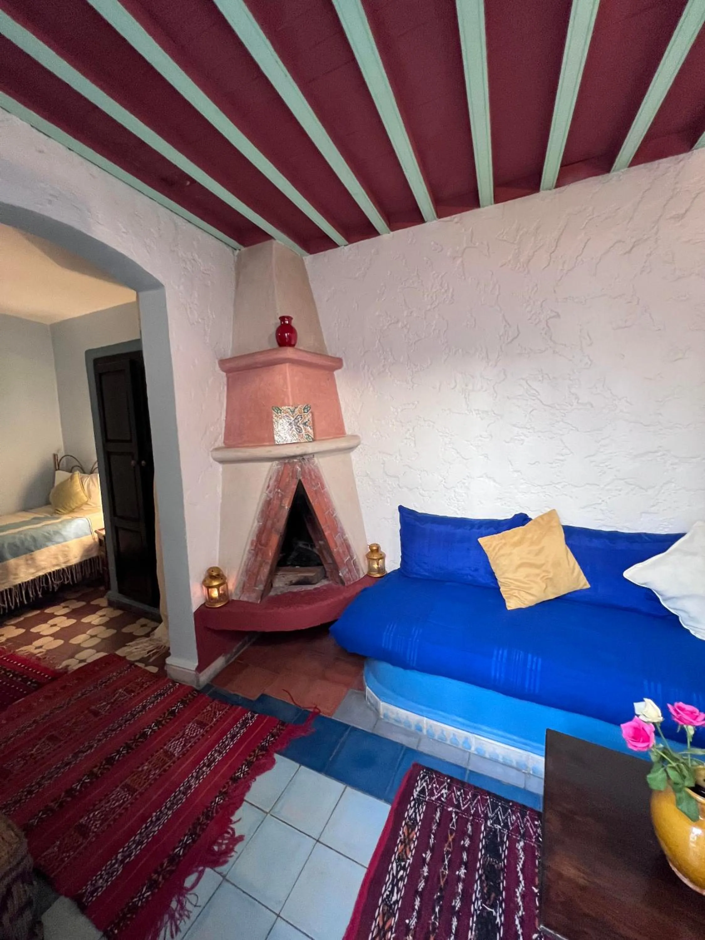 Living room, Bed in Riad Chakir Mogador