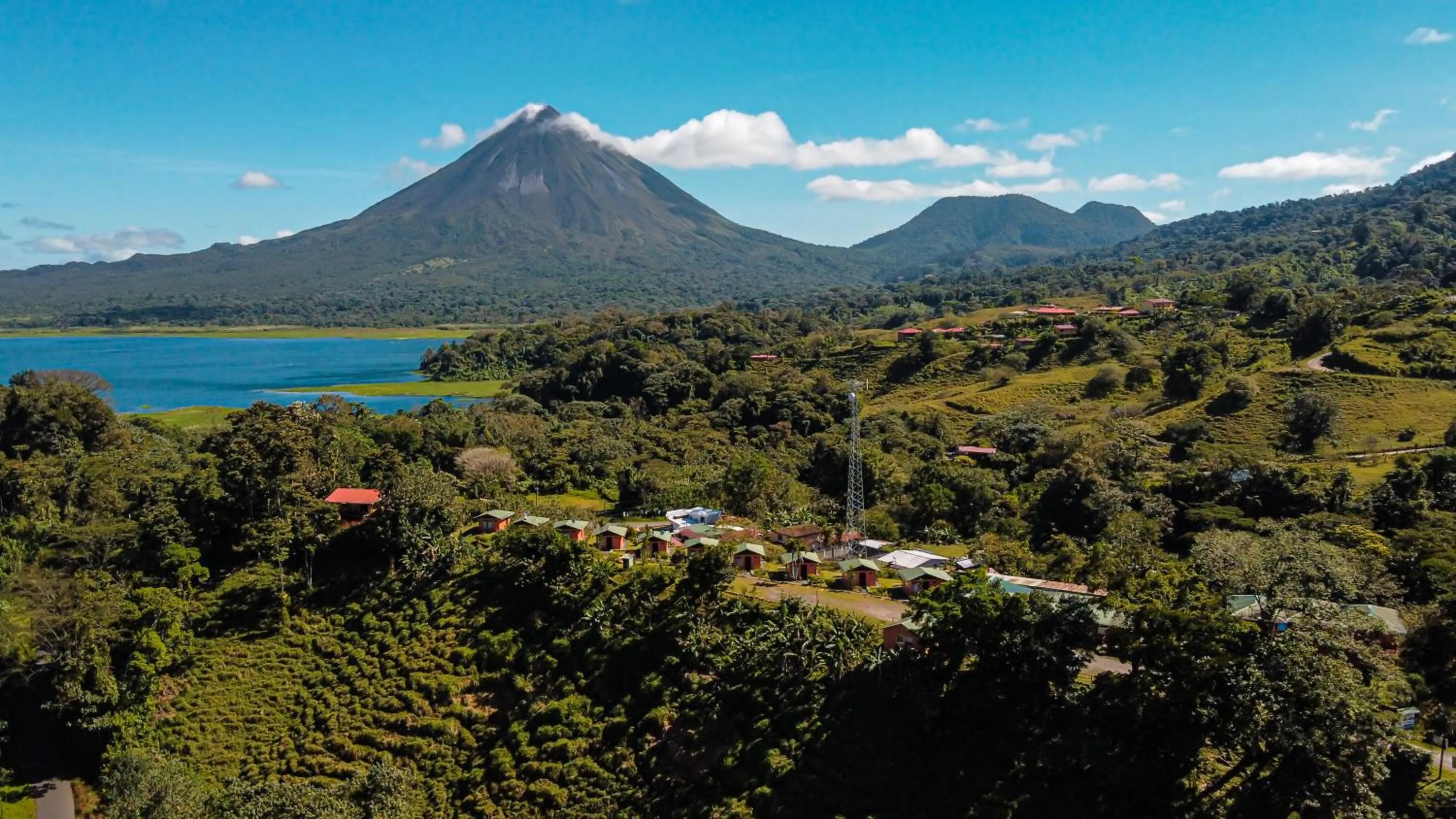 Nearby landmark in Chateau Arenal Hotel & Restaurante