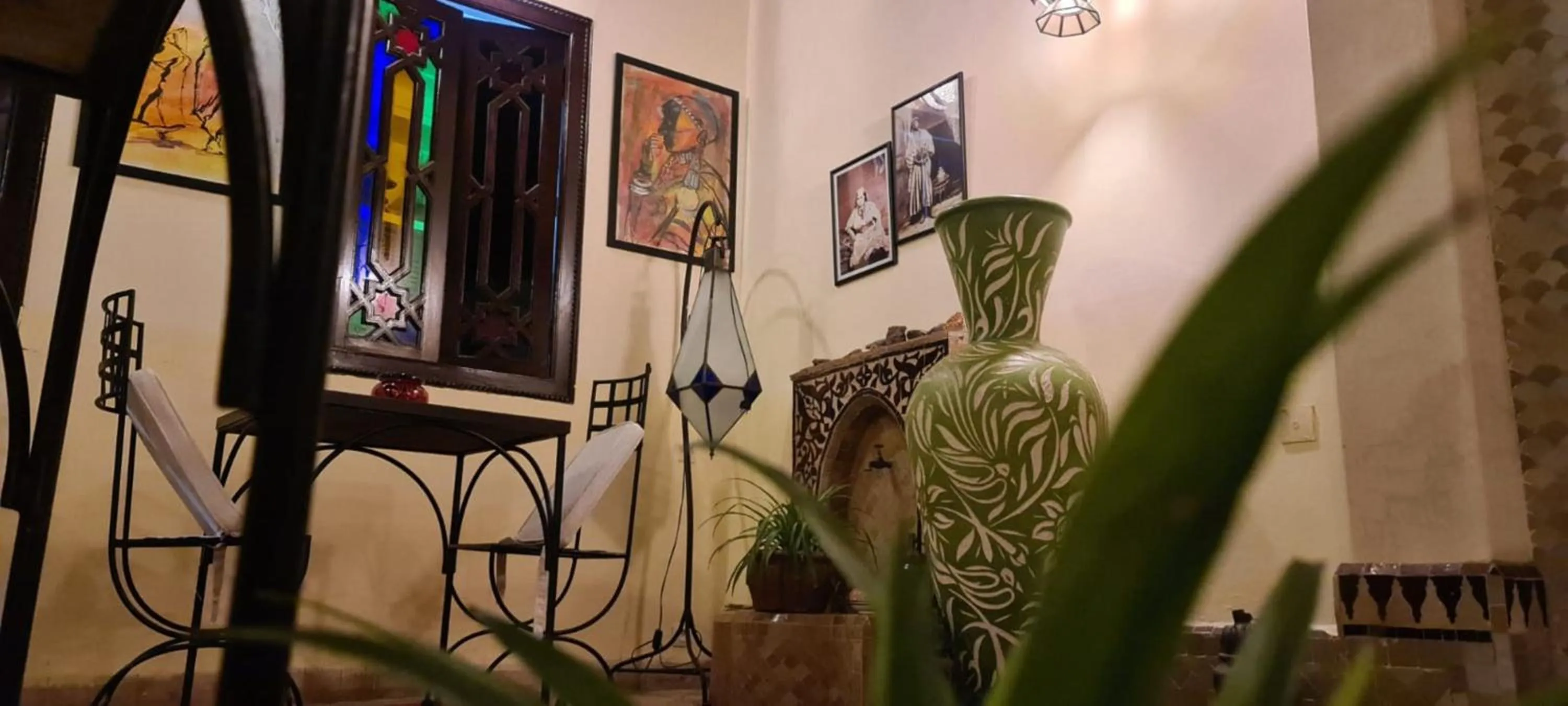 Decorative detail in Riad Aubrac