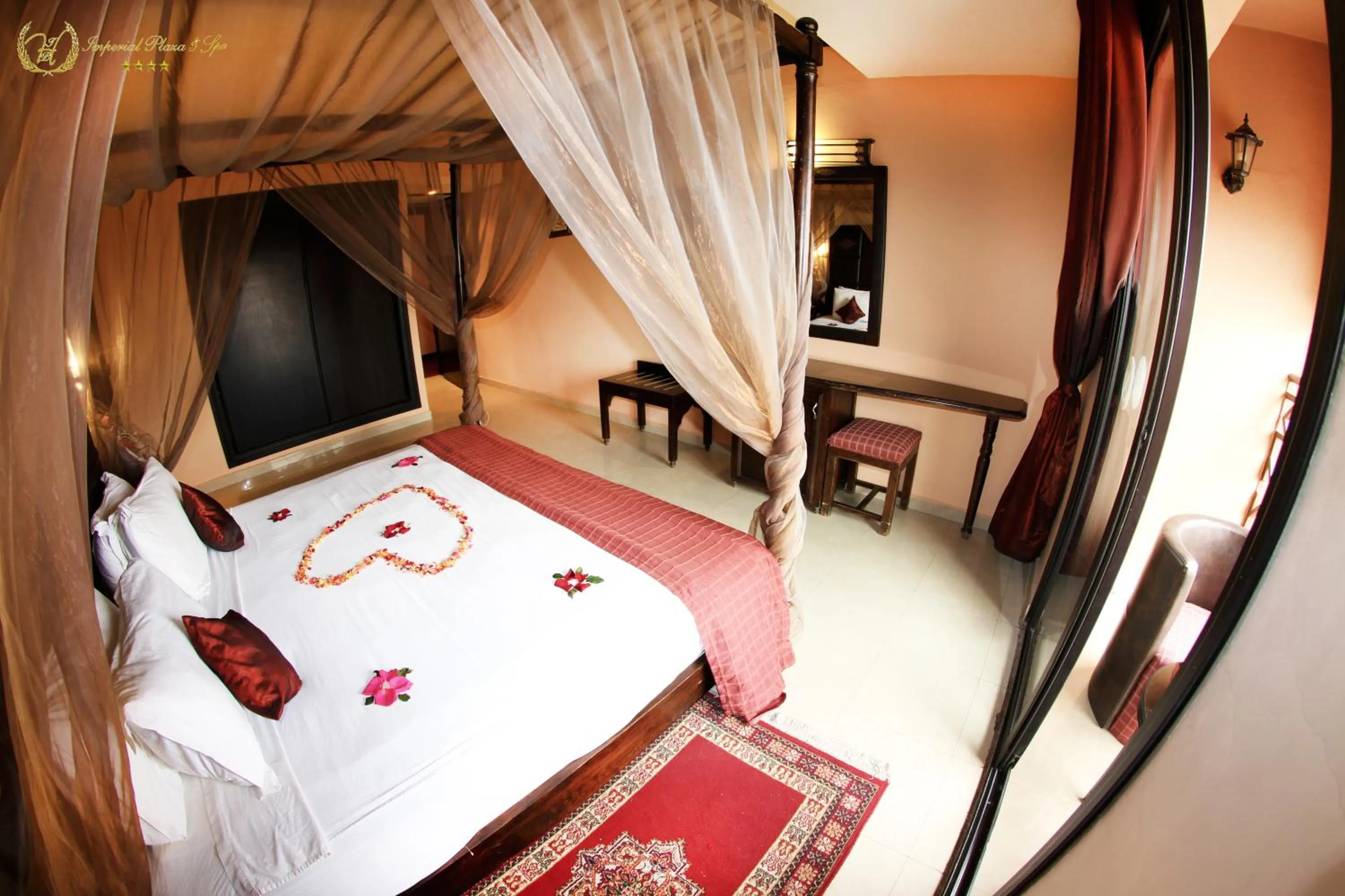 Photo of the whole room, Bed in Hotel Imperial Plaza & Spa