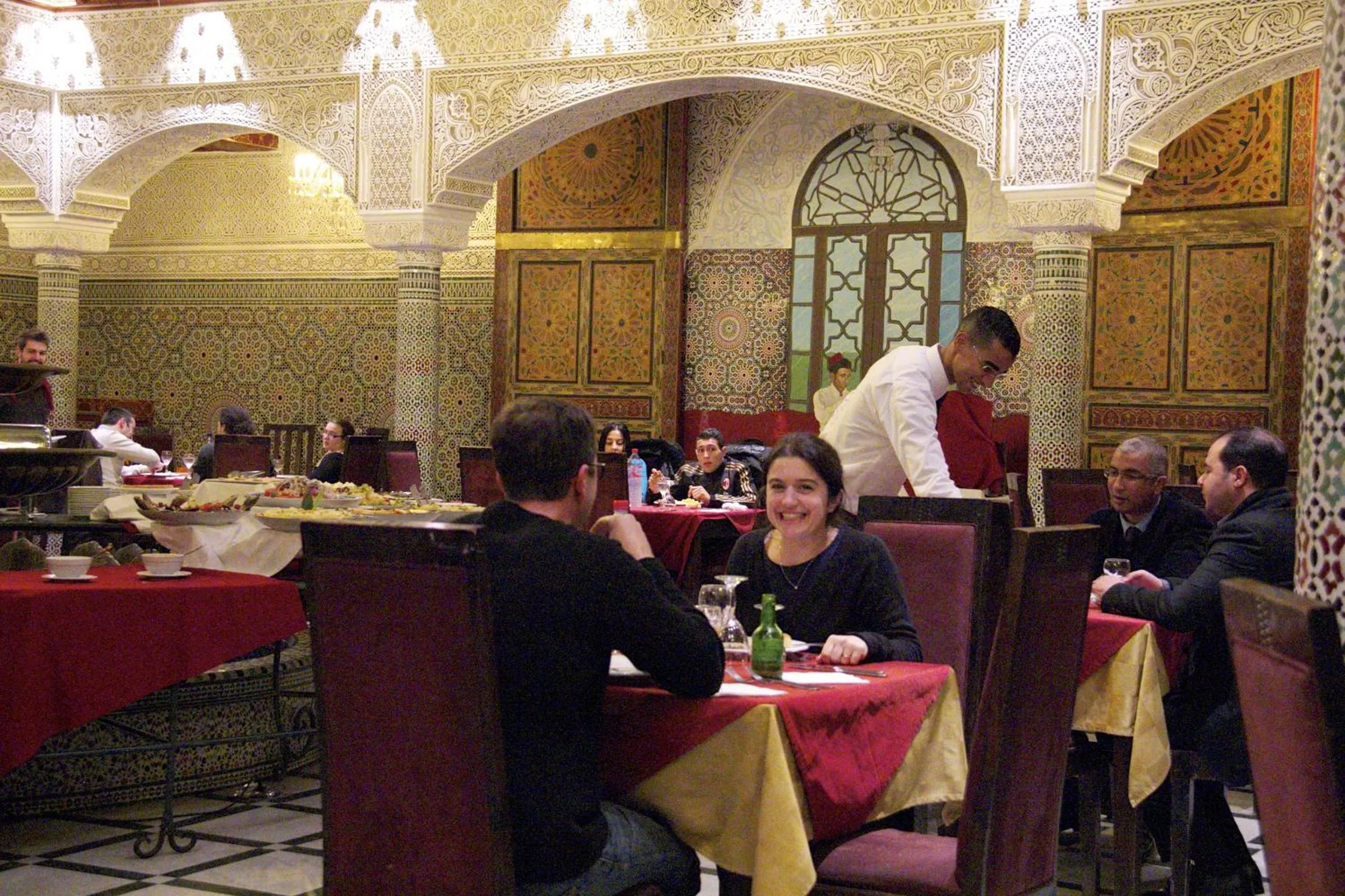 Restaurant/places to eat in Hotel Imperial Plaza & Spa