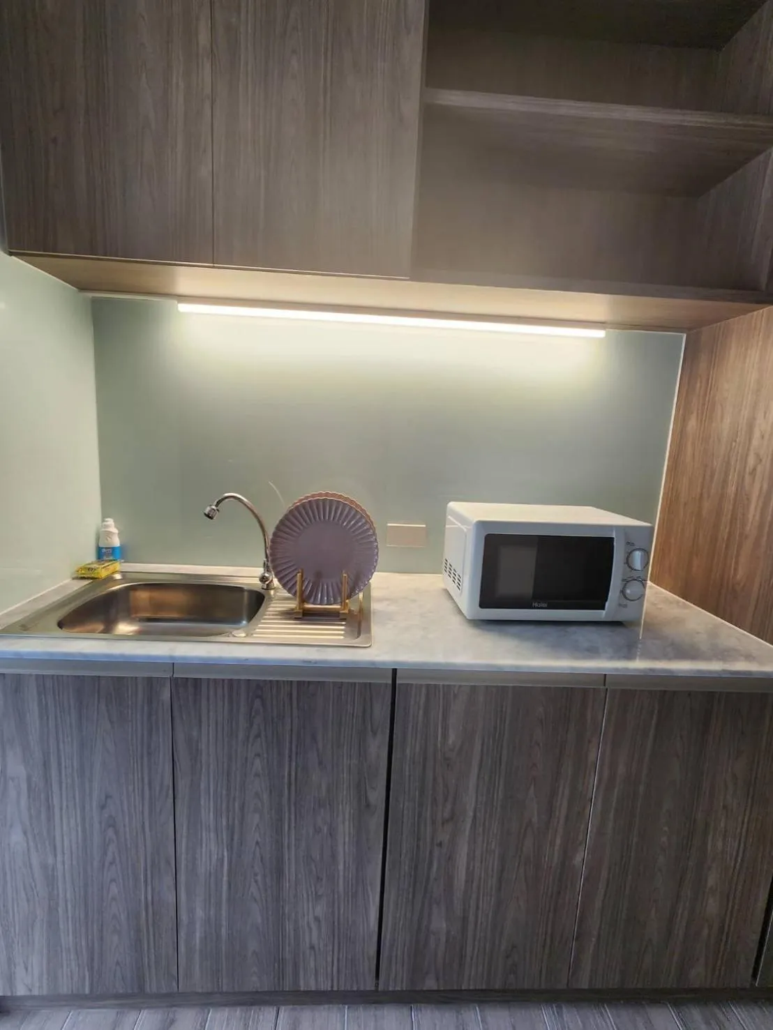 Kitchen or kitchenette in Alaita Boutique Phuket