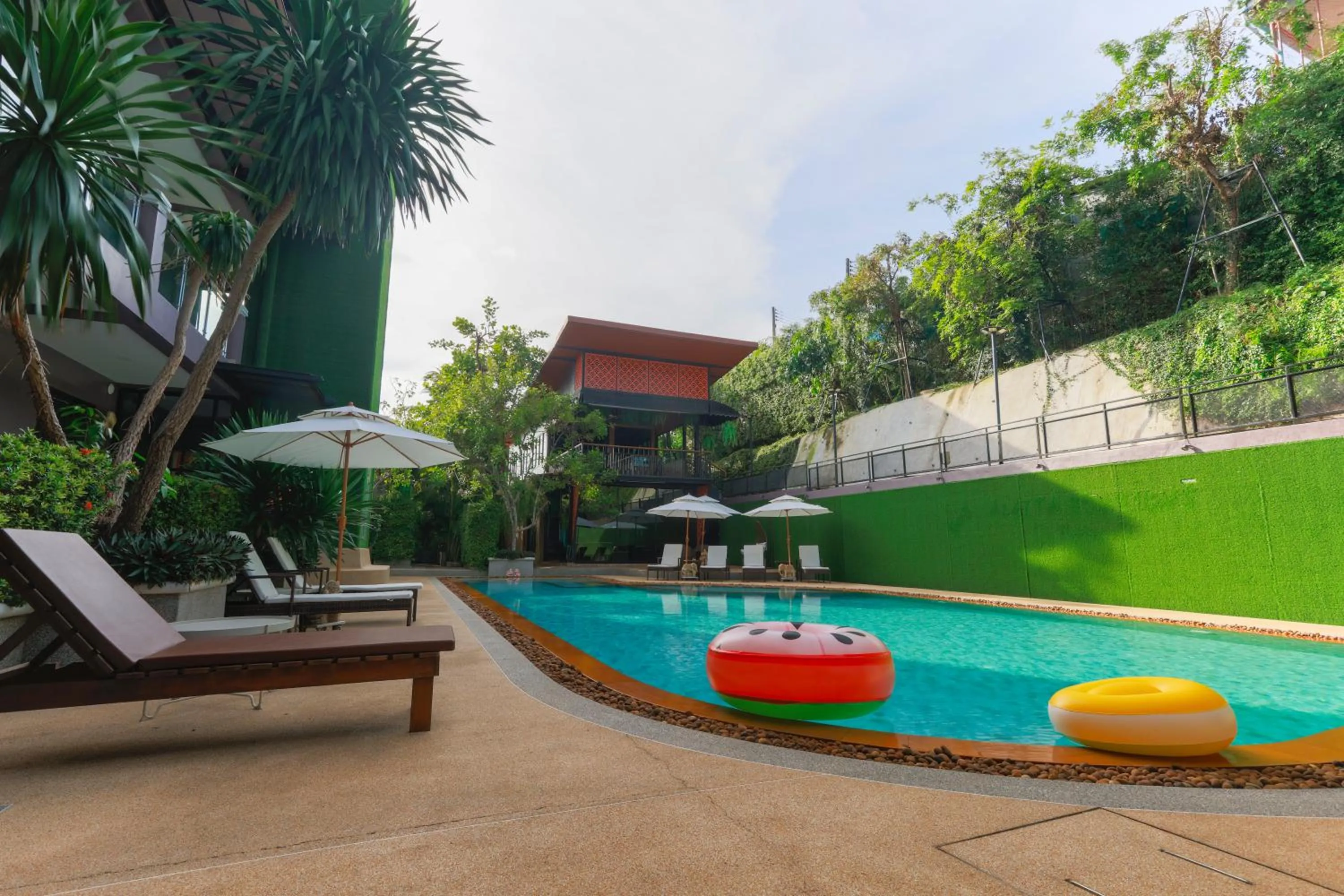 Swimming pool in Alaita Boutique Phuket