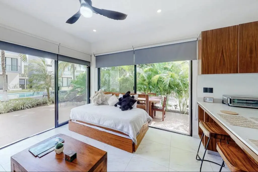 Bed in Contemporary poolside Condo, Wi-Fi - Paraiso Kaanal 101