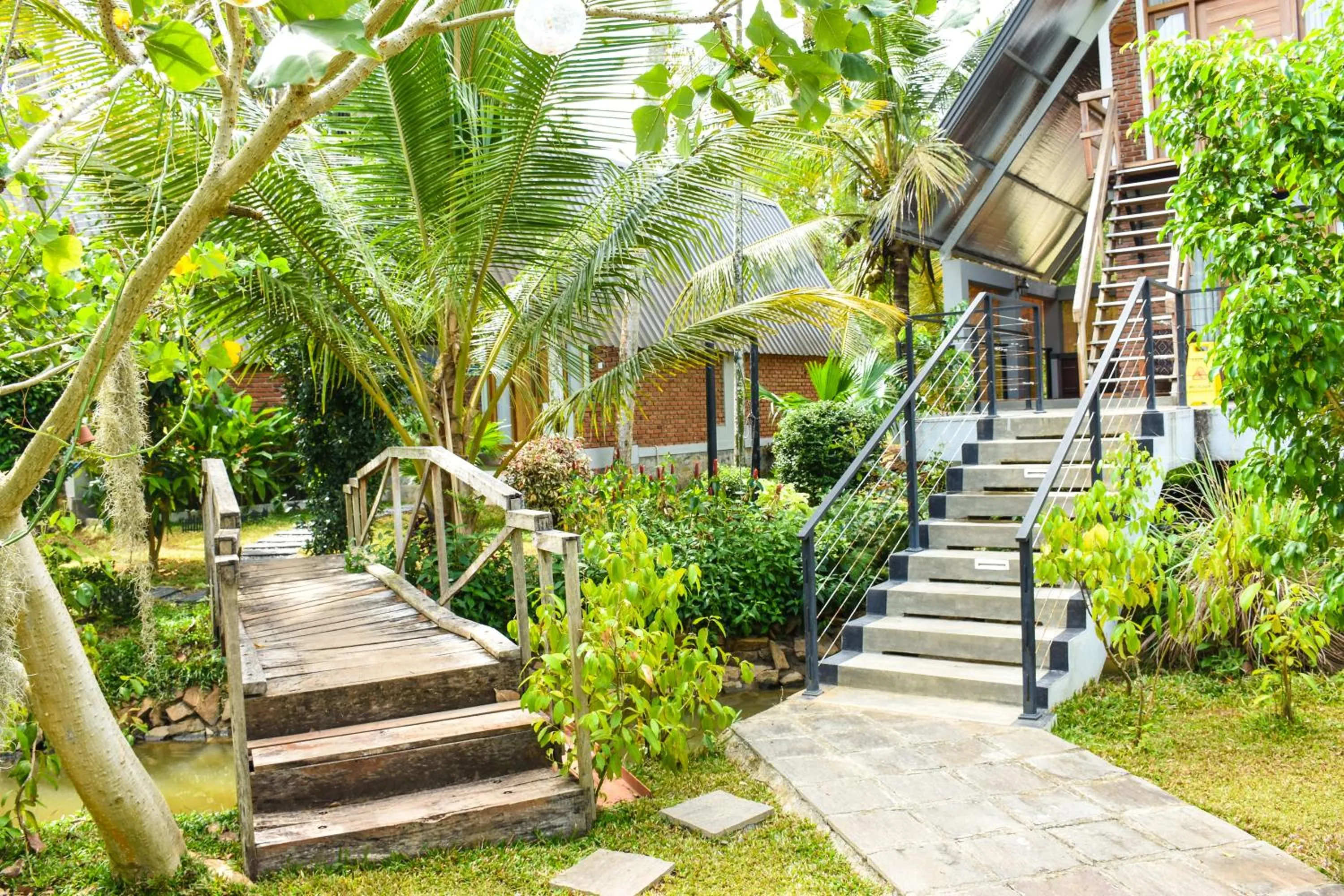 Spring in Steps Garden Resort