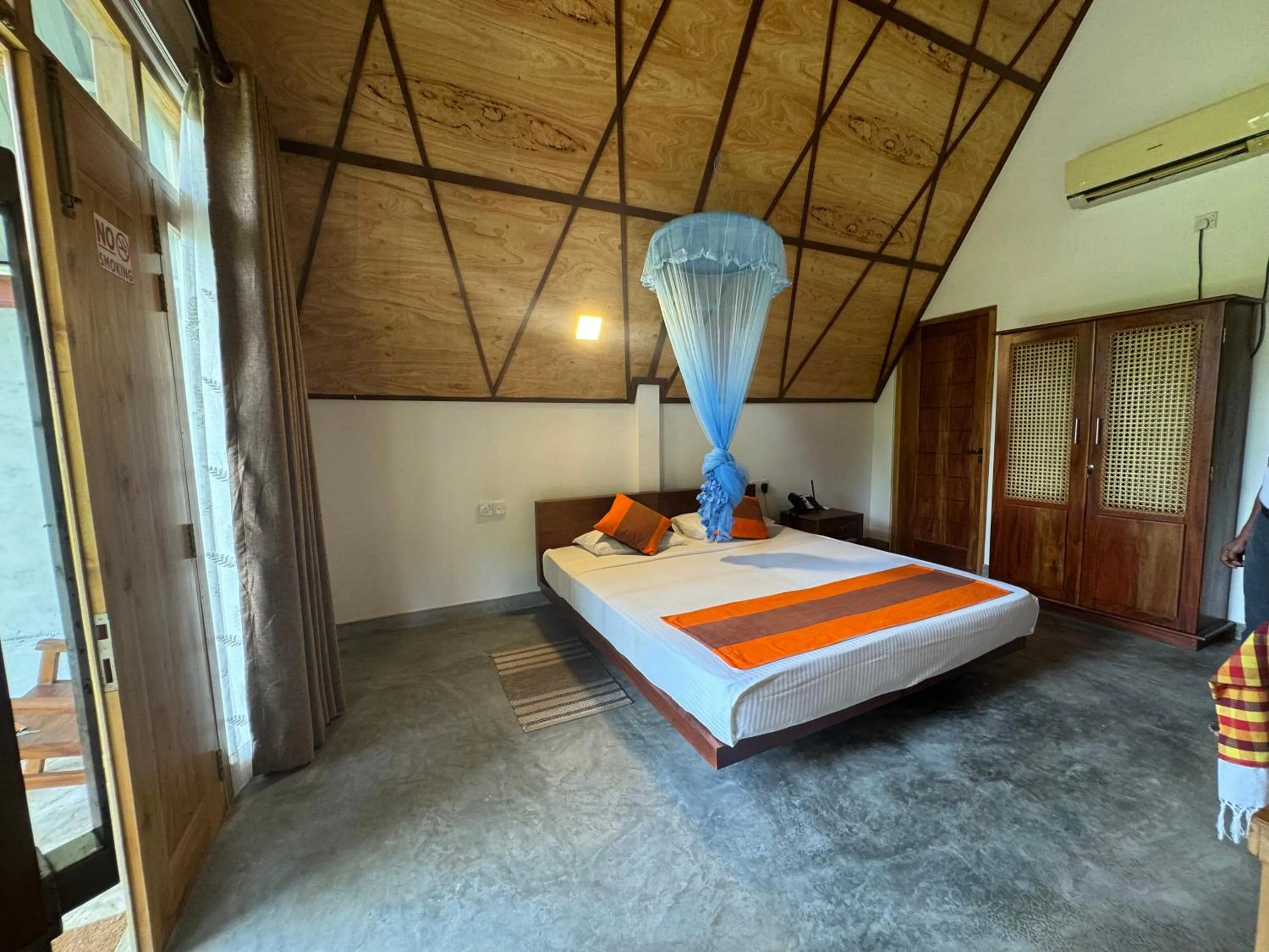 Bed in Steps Garden Resort