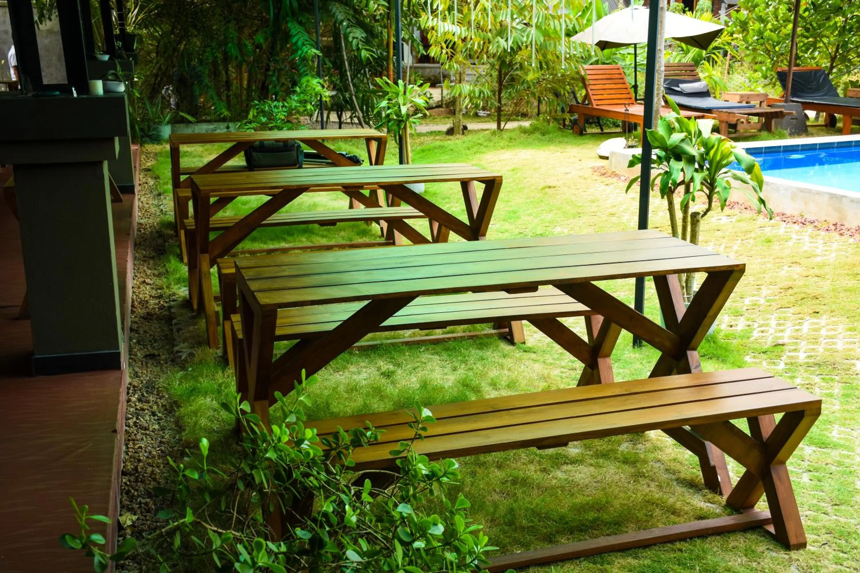 Evening entertainment in Steps Garden Resort