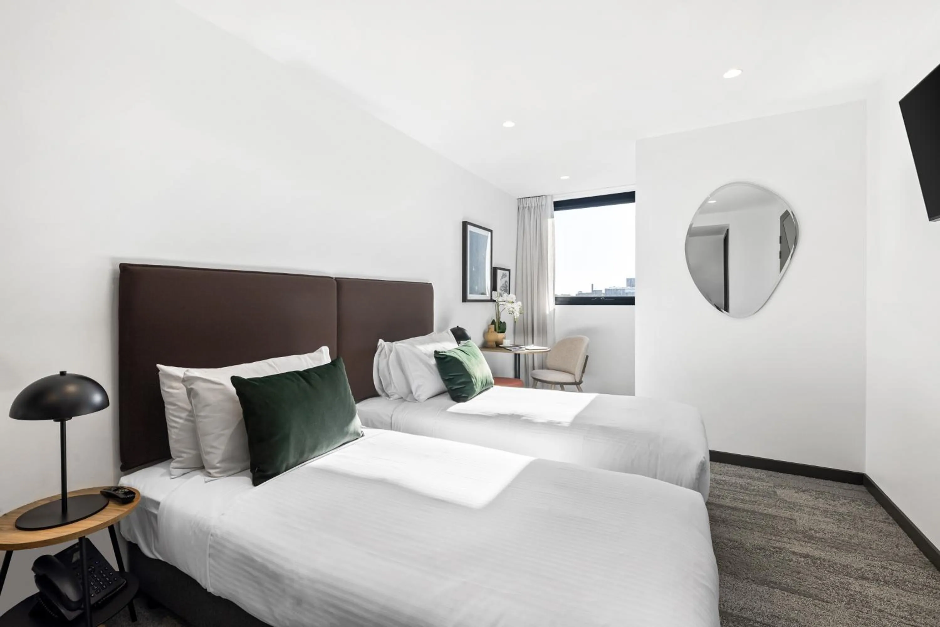 TV and multimedia, Bed in Quest Geelong Central