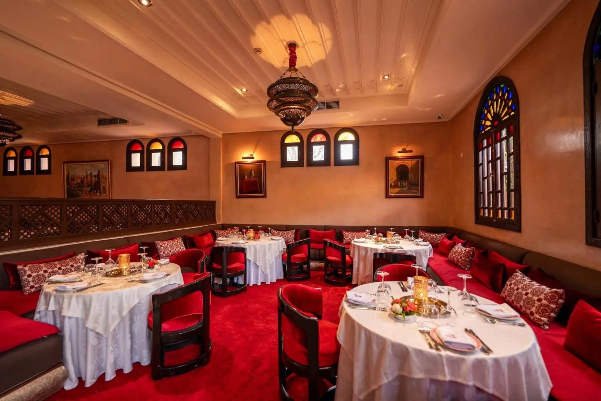 Restaurant/places to eat in Al Fassia Aguedal