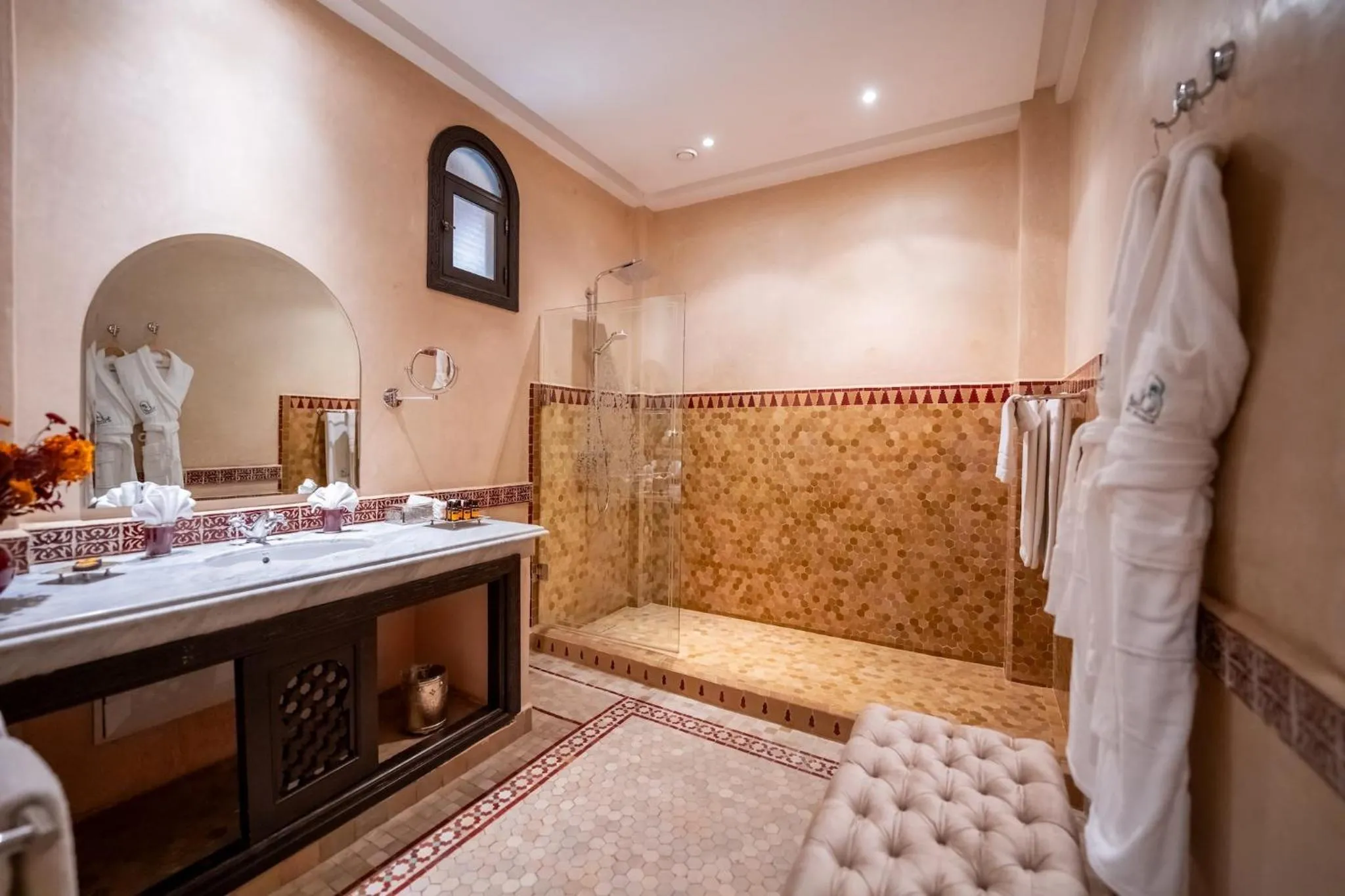 Shower in Al Fassia Aguedal