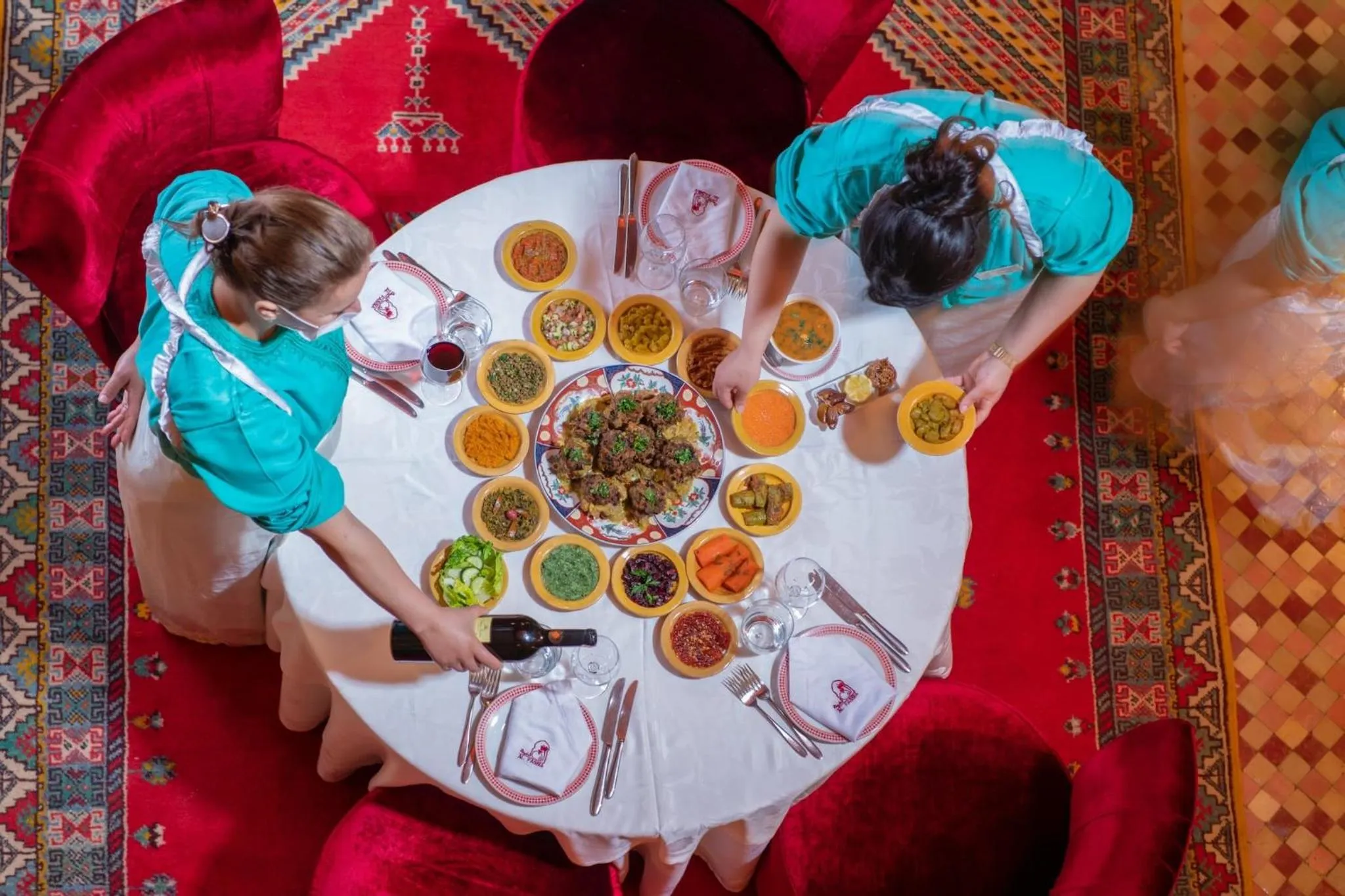 Restaurant/places to eat in Al Fassia Aguedal