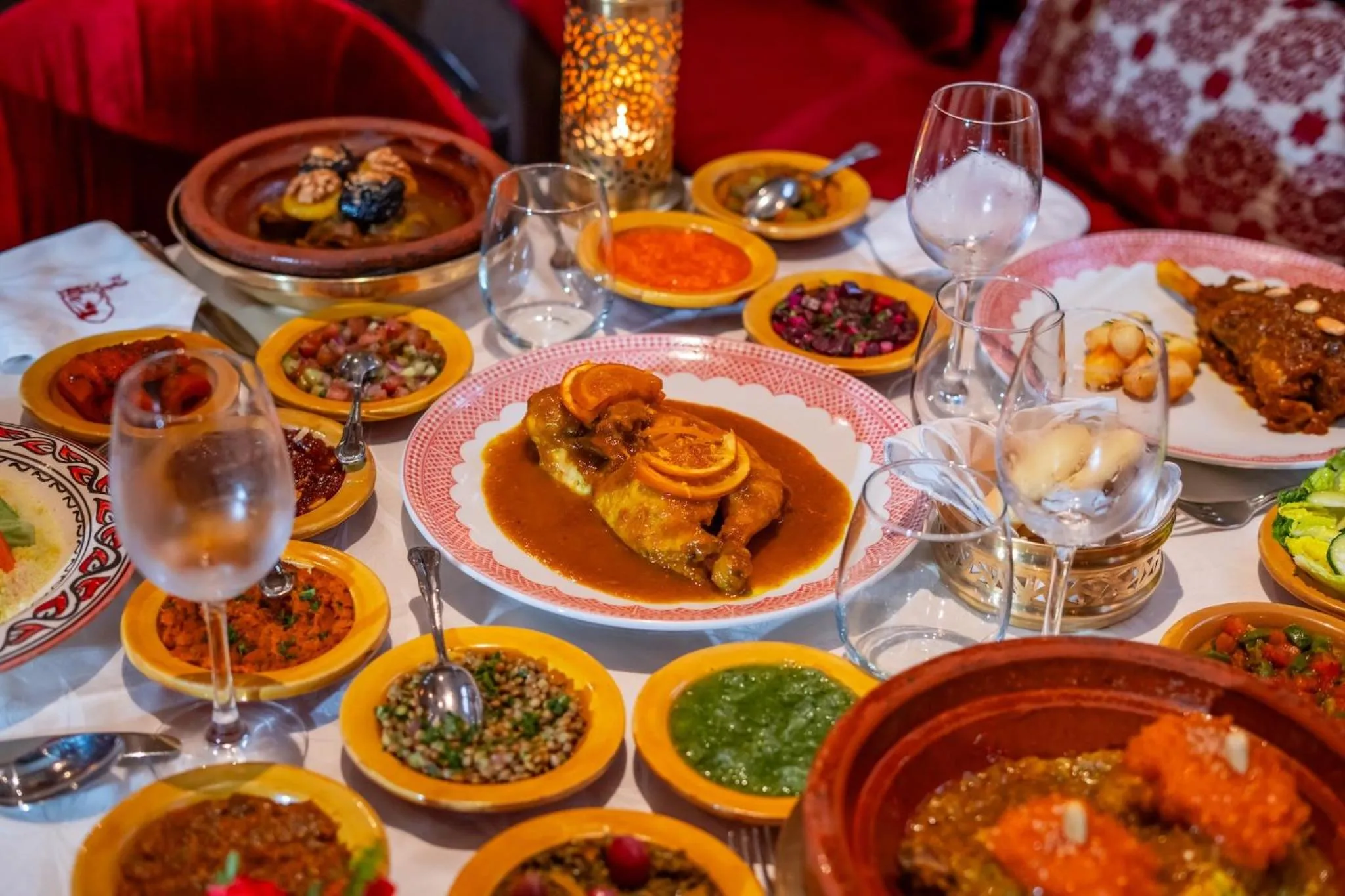 Restaurant/places to eat in Al Fassia Aguedal