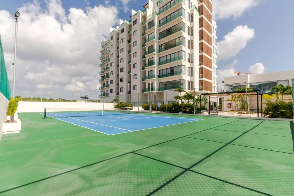 Day in Luxury Condo, 2BR, Fast Internet, Condo Akul