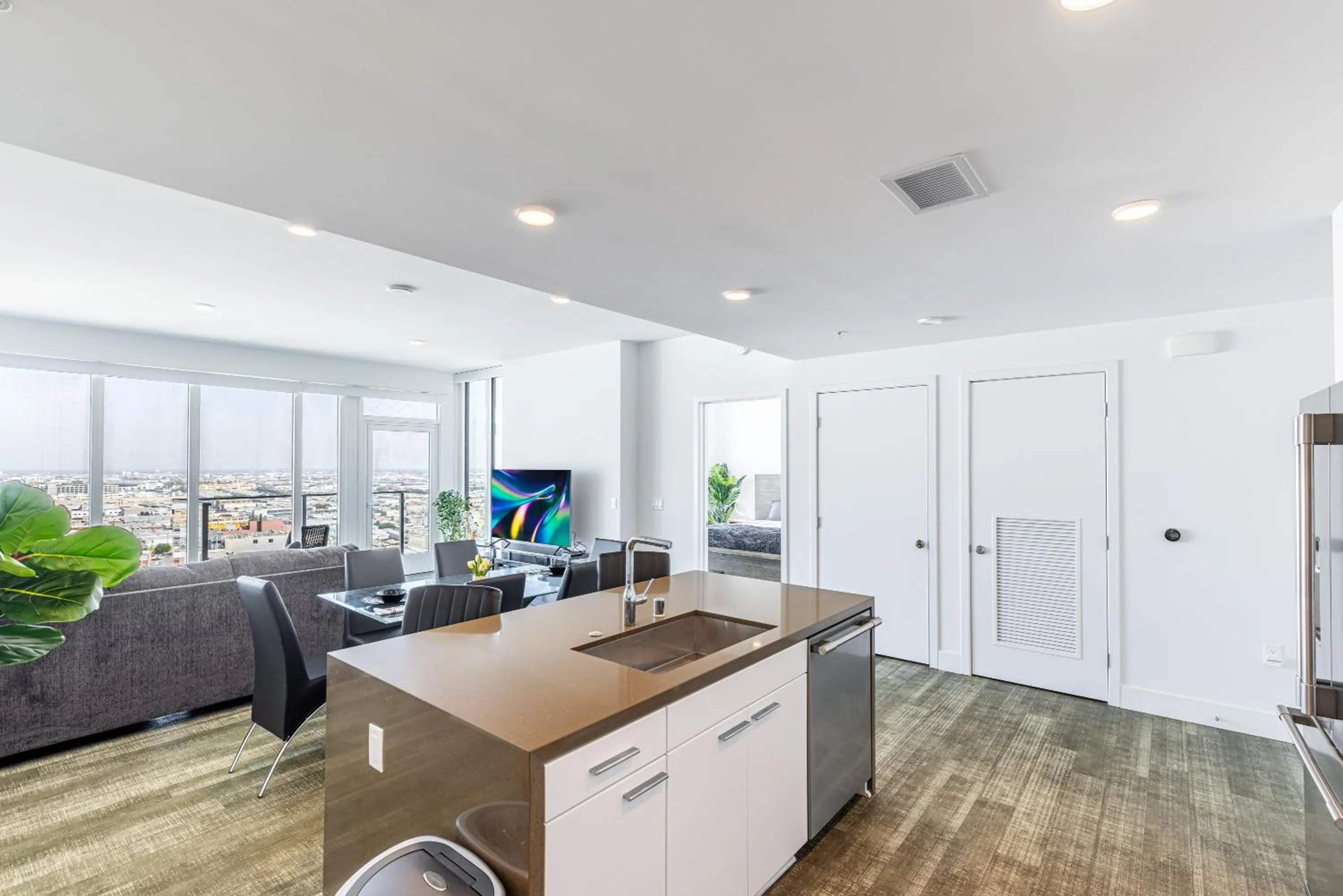kitchen in Top Floor High Rise 3 Bed DTLA Skyscraper Penthouse