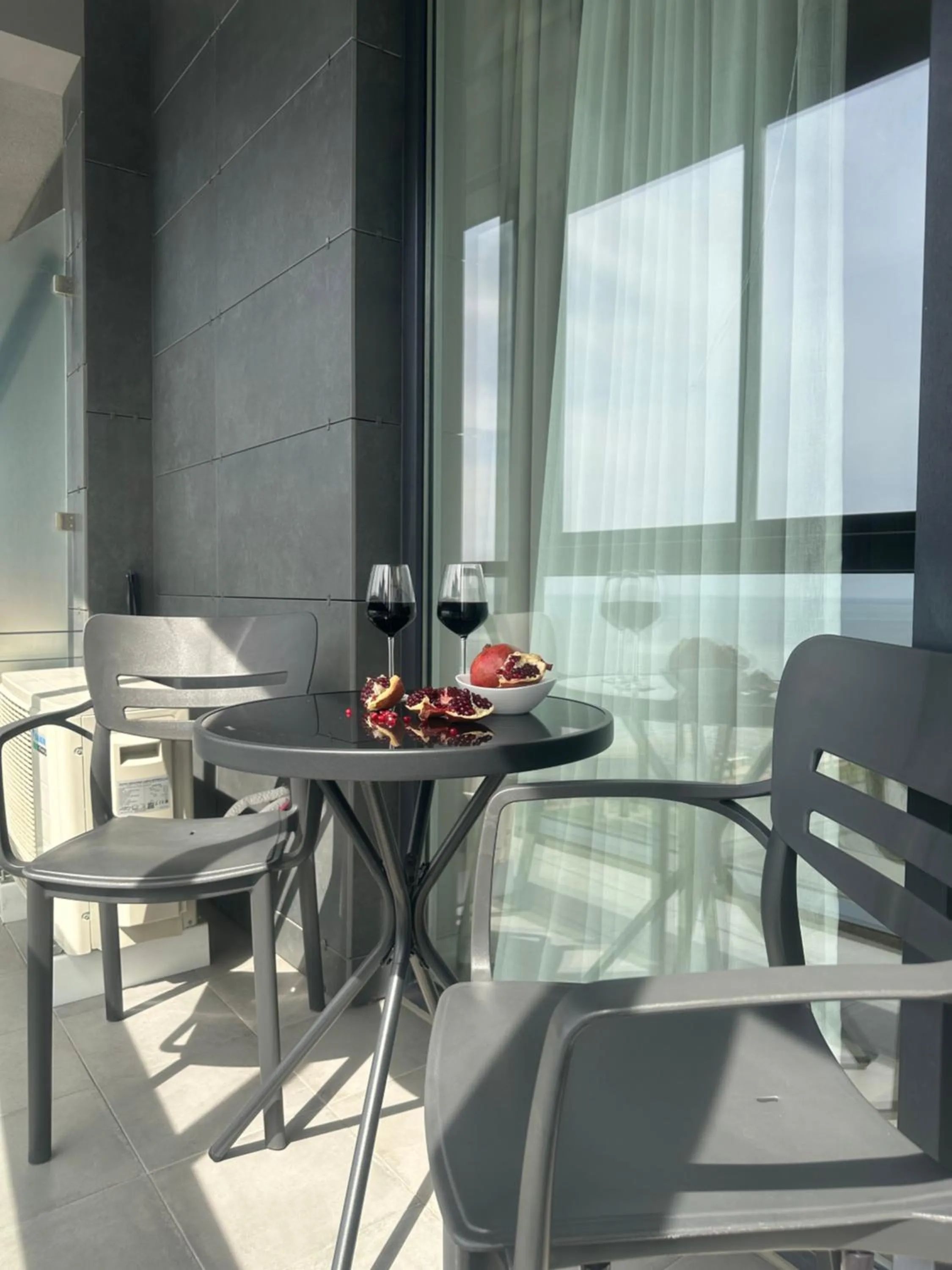 Balcony/Terrace in Dream Apartments at Alliance Palace