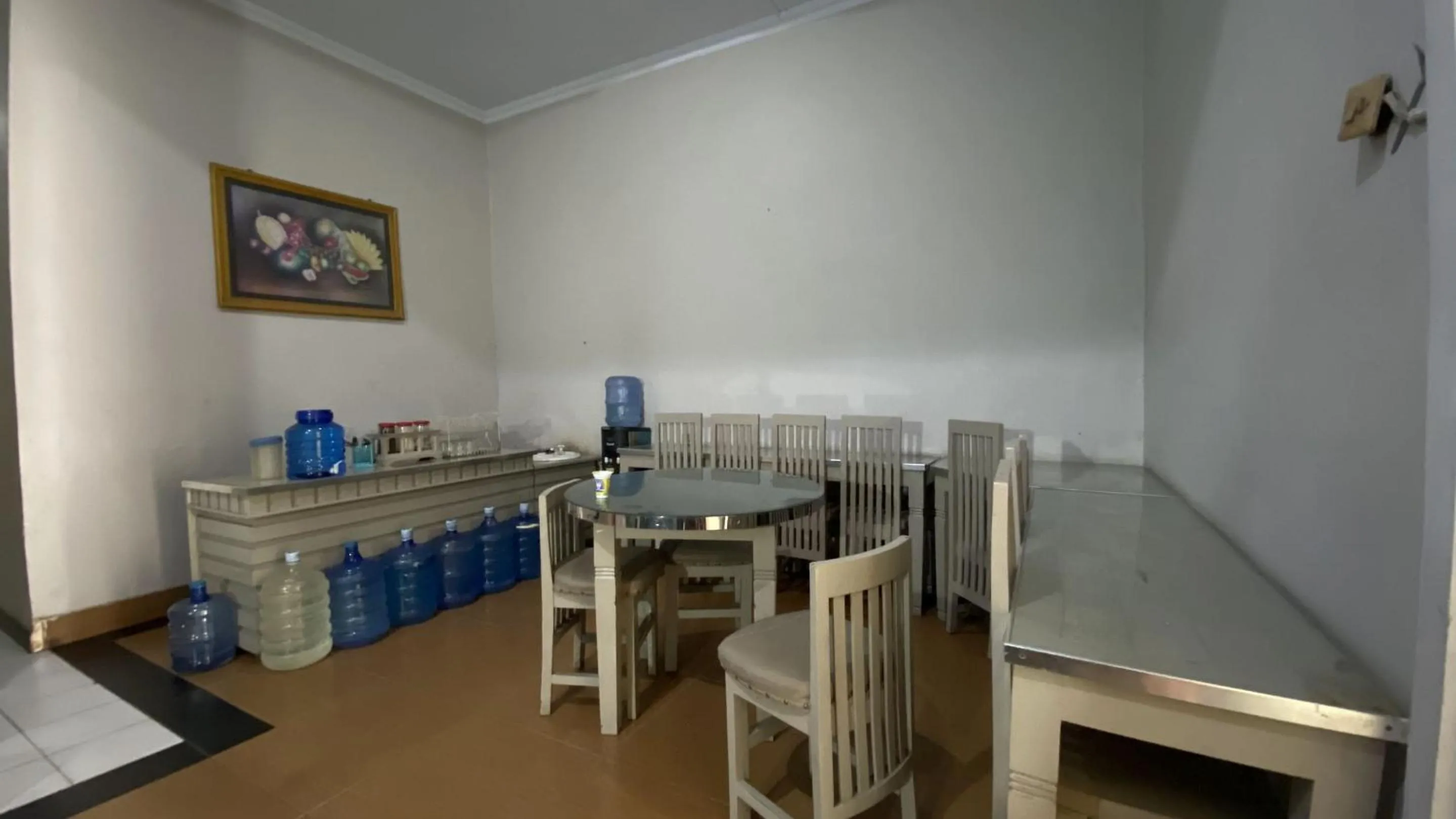 Lobby or reception in Hotel O Hasma Jaya Syariah