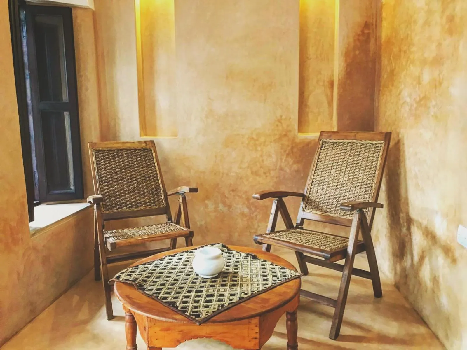 Decorative detail in Riad Les 5 Soeurs