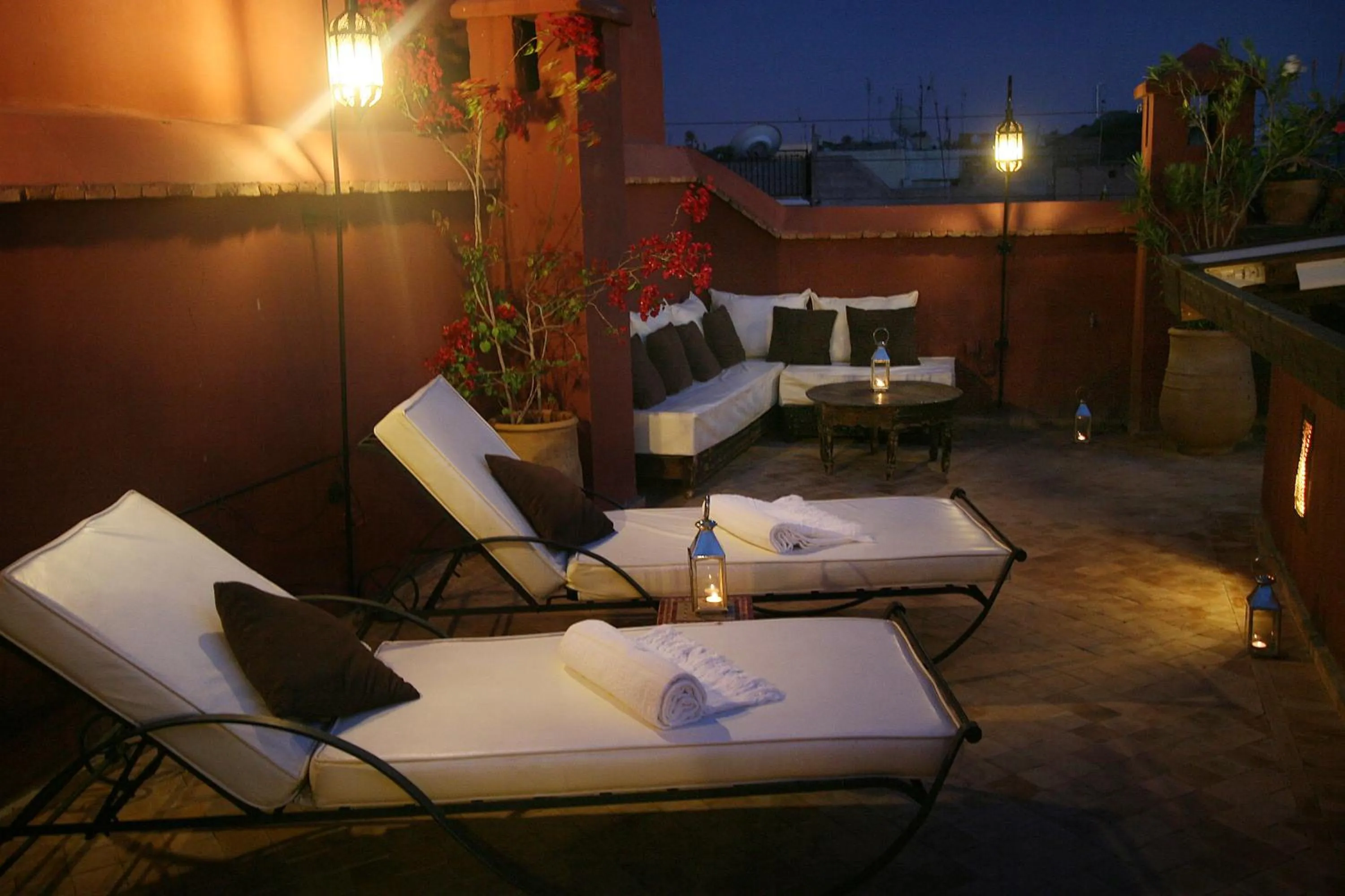 Night in Riad Les 5 Soeurs