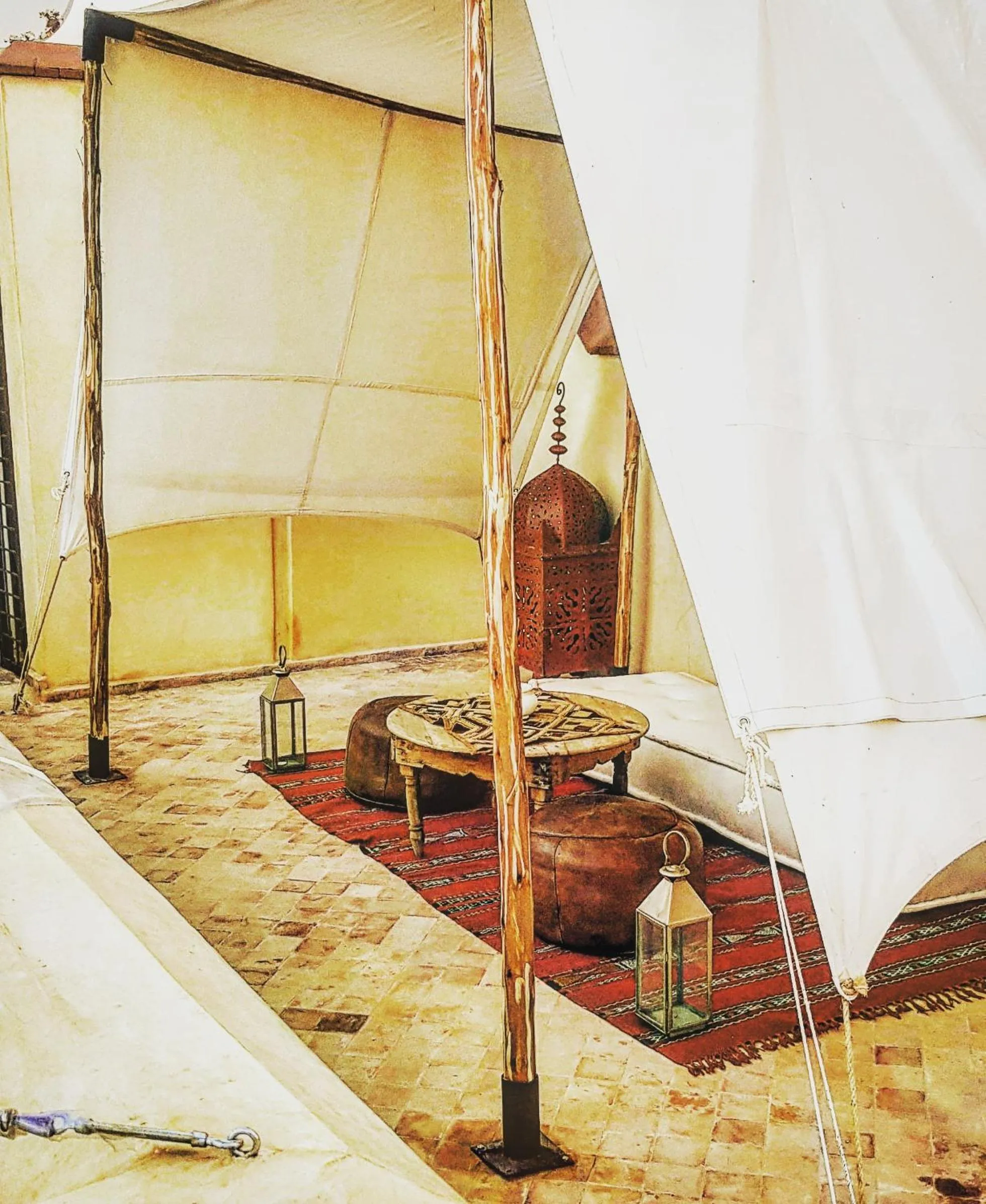 Decorative detail in Riad Les 5 Soeurs