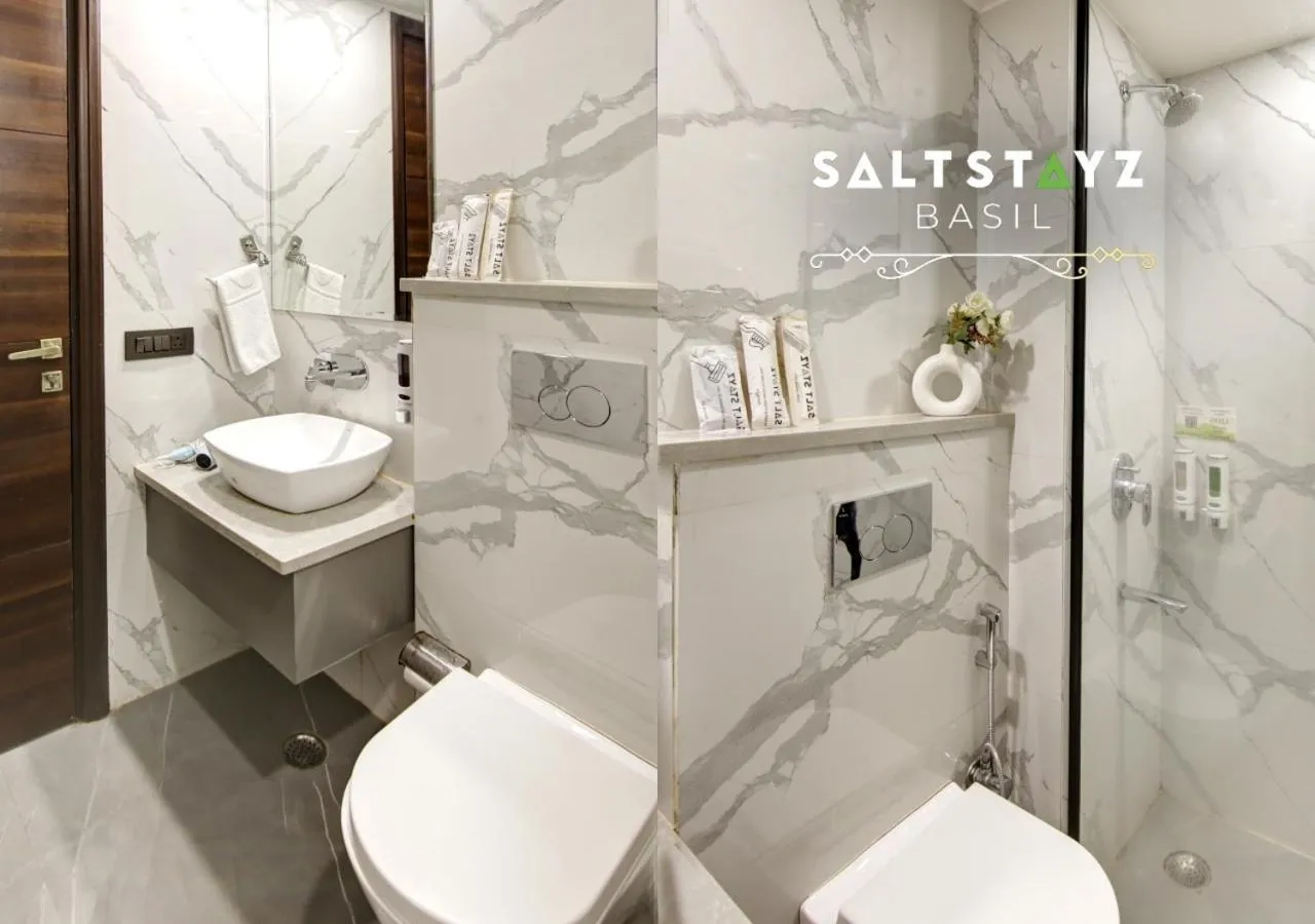 Shower in Saltstayz Basil - Near Golf Course Road & Extension Road