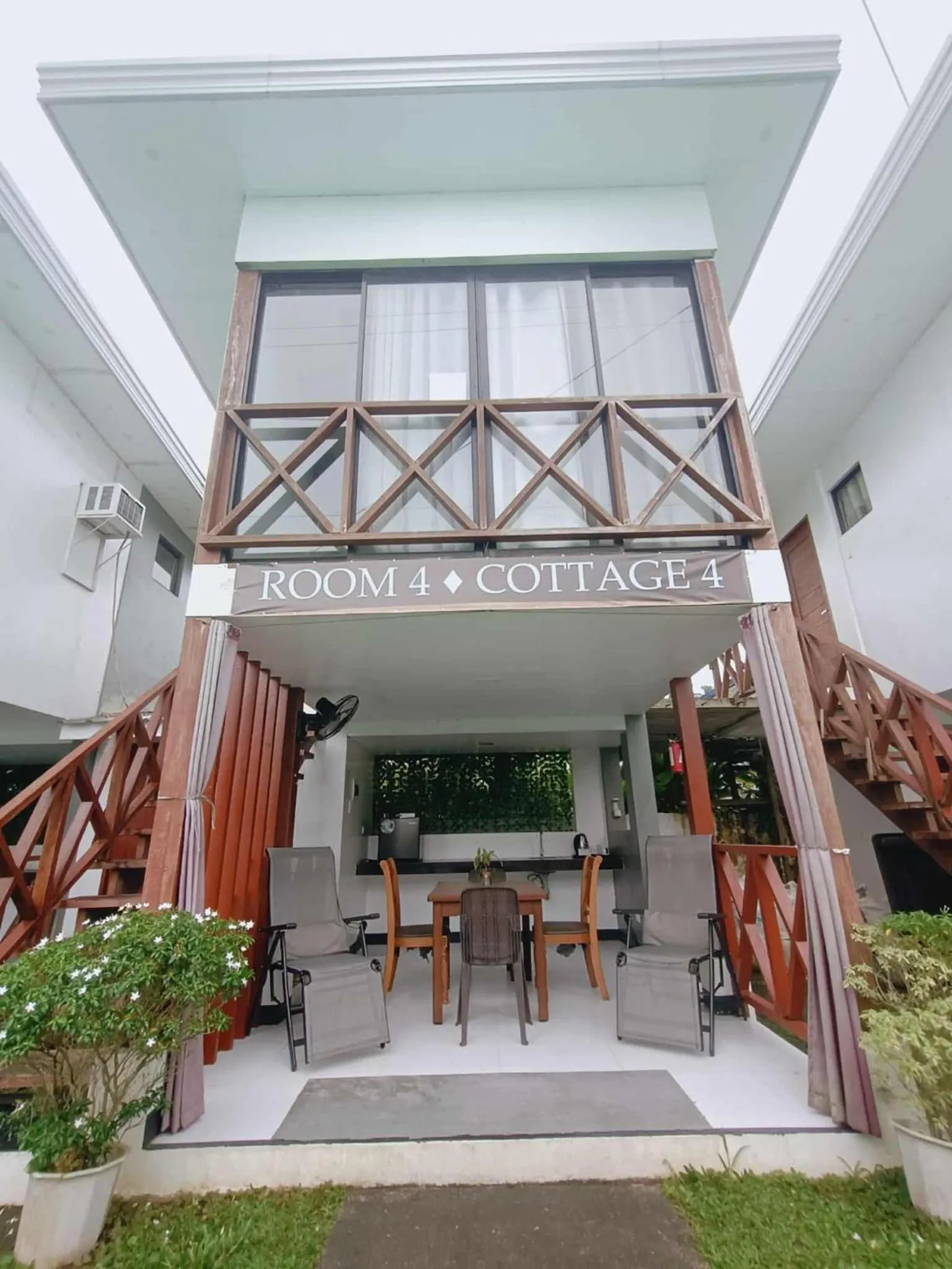 Bakawan Hideaway Resort and Restaurant