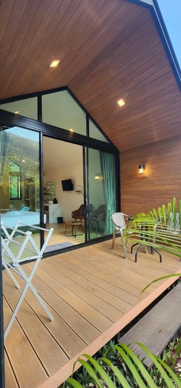 Lake Hill Resort Kanchanaburi