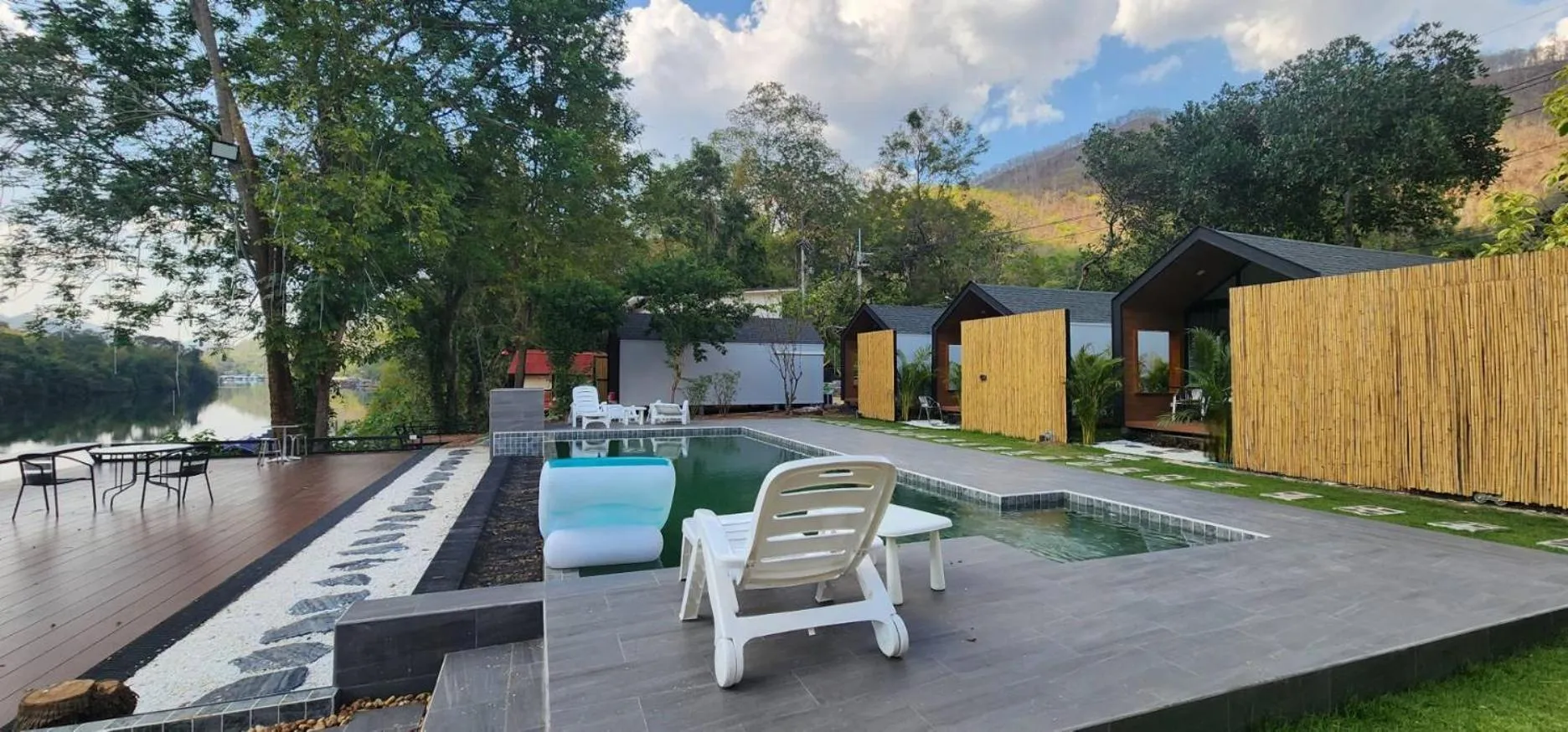 Lake Hill Resort Kanchanaburi