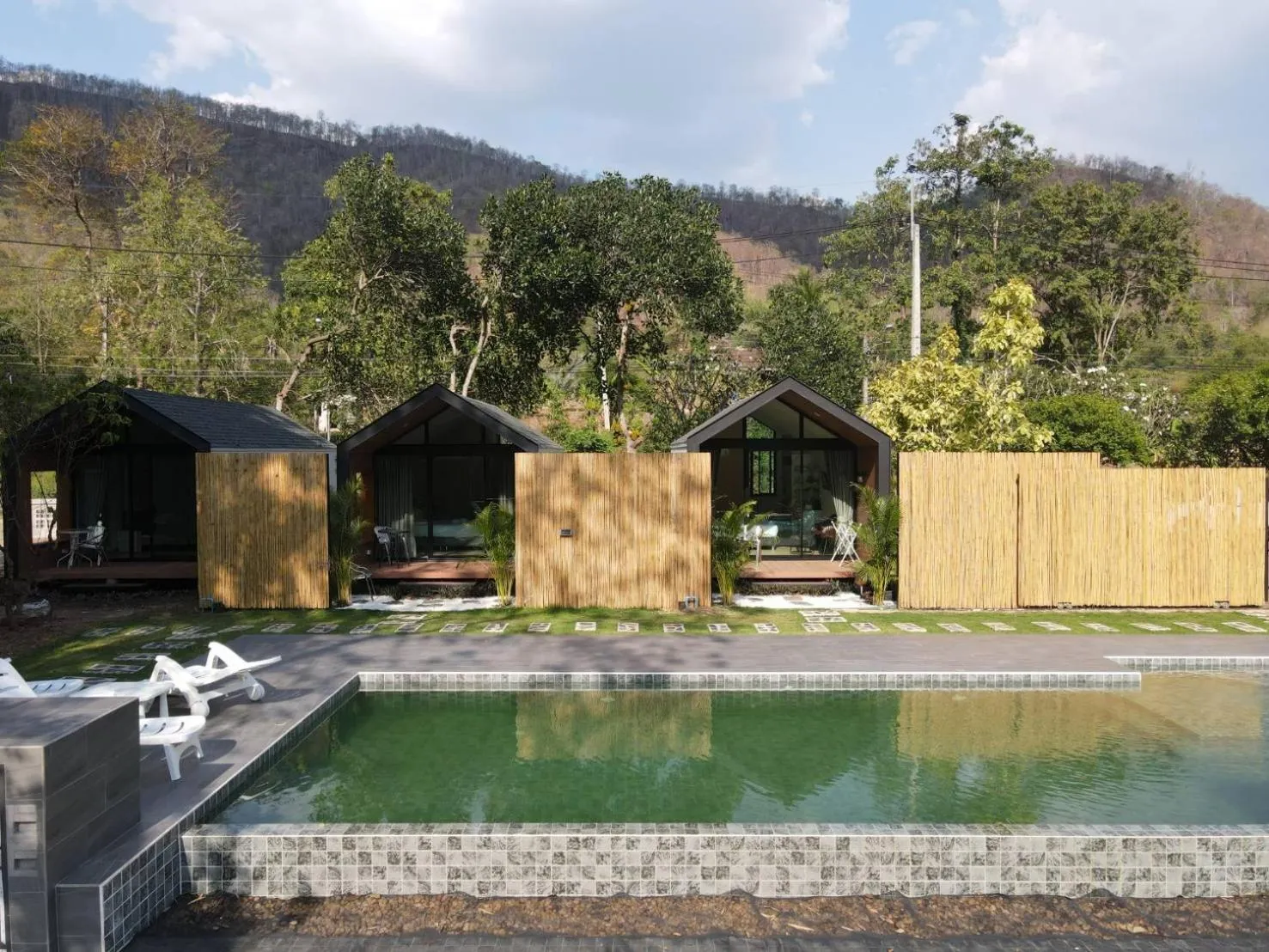 Lake Hill Resort Kanchanaburi