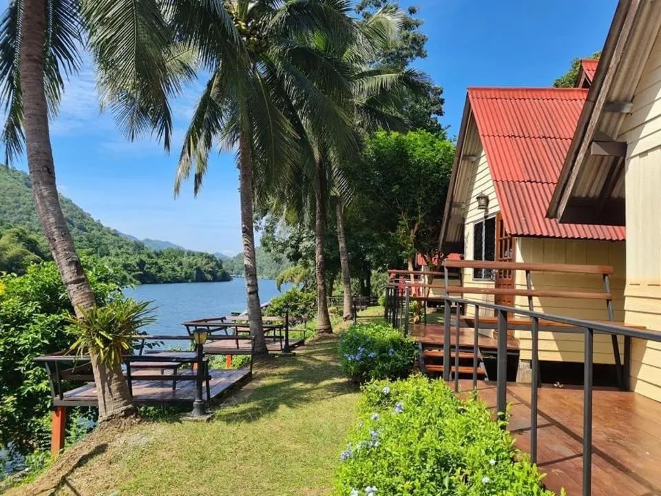 Lake Hill Resort Kanchanaburi