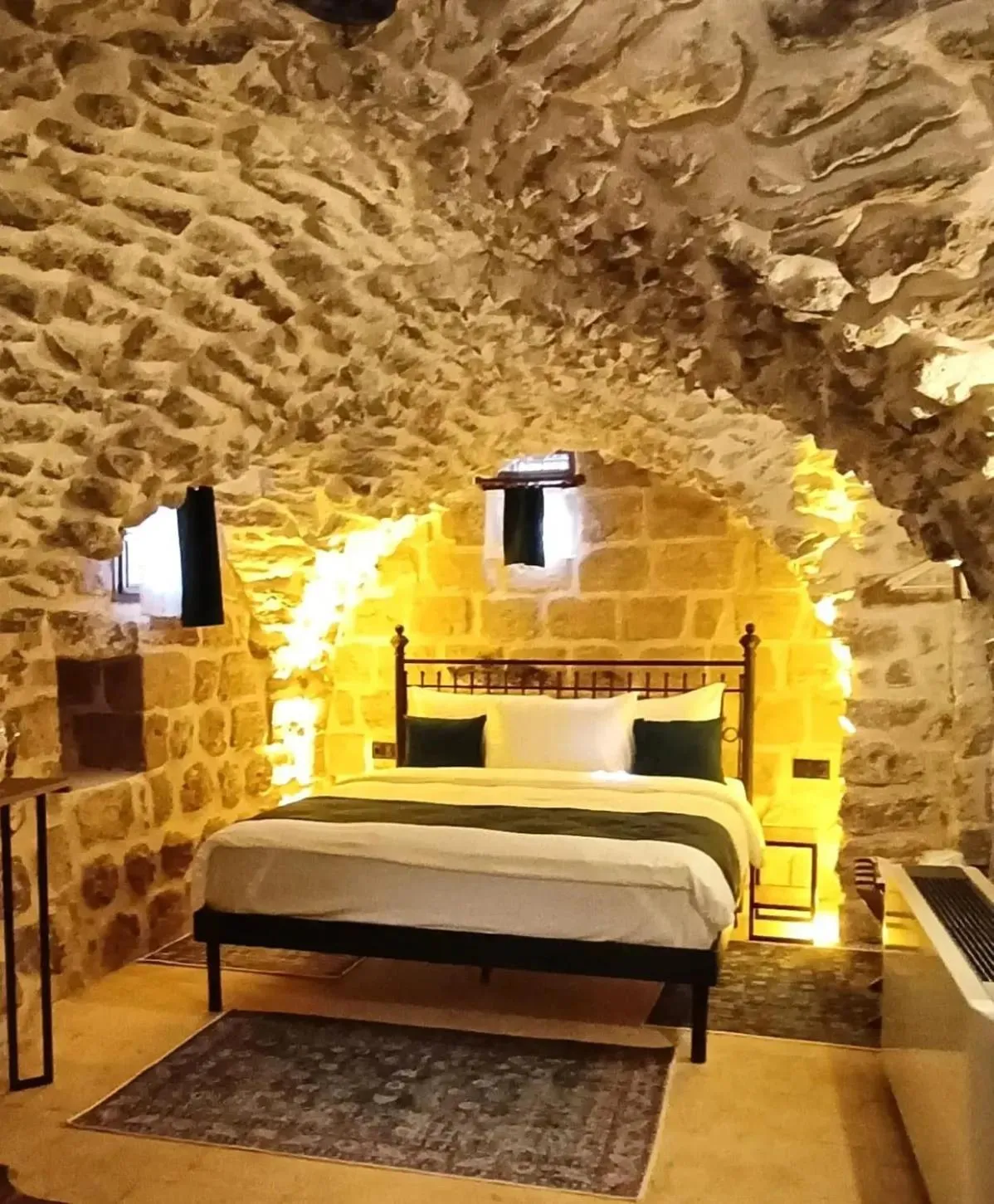 Bed in TUĞMANER Small House AJAR