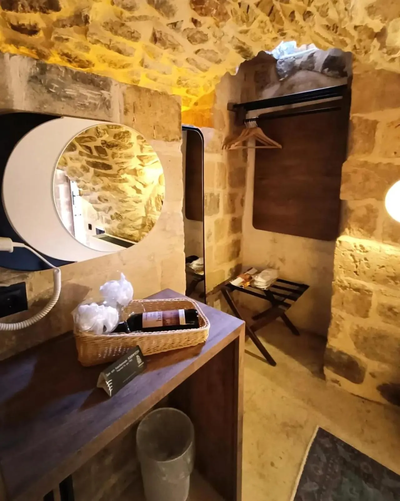 TUĞMANER Small House AJAR