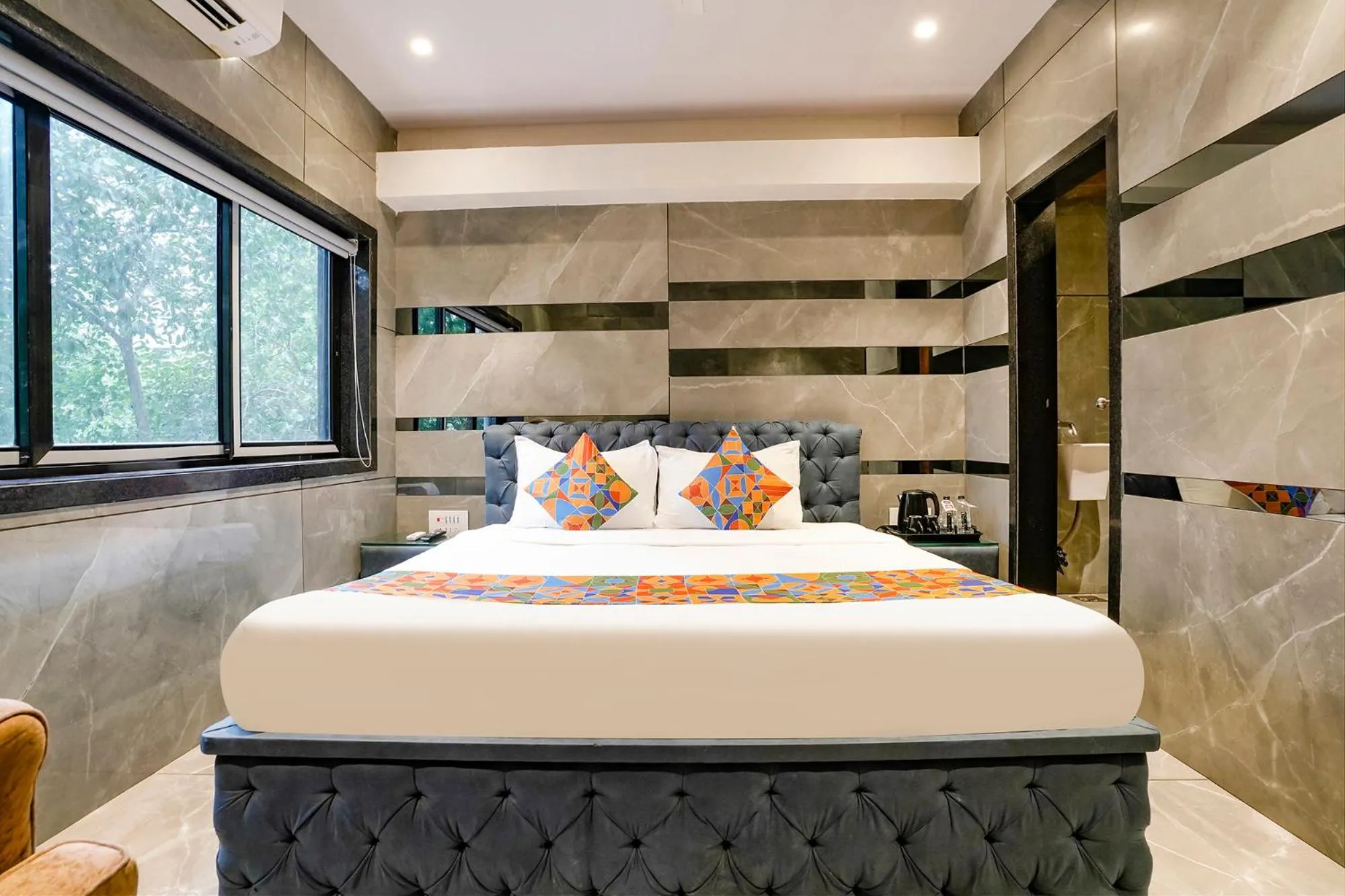 Bed in FabHotel Prime Welcome Palace - Inside Chandni Chowk Complex