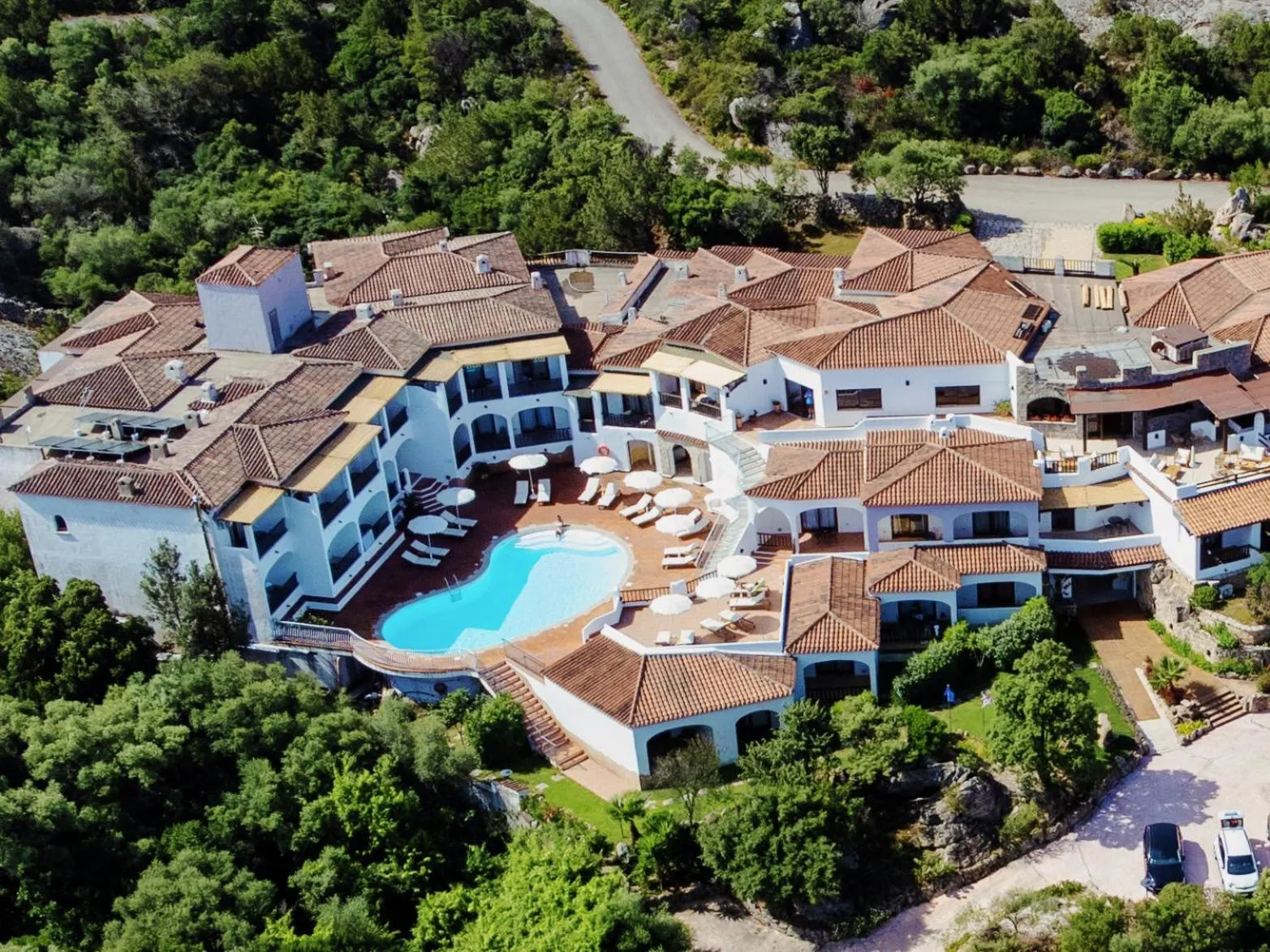 Property building in Hotel Pedra Santa