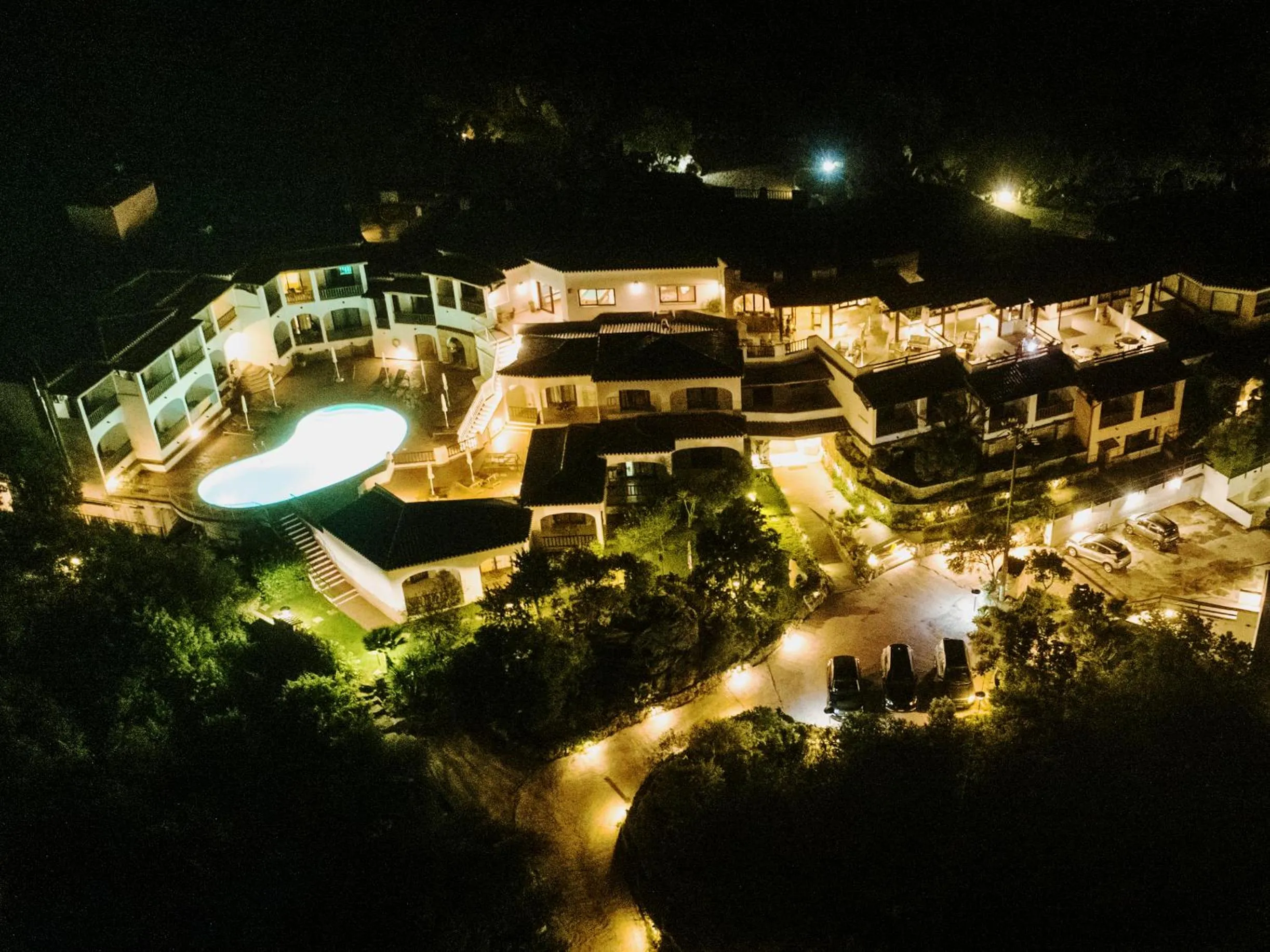 Property building in Hotel Pedra Santa