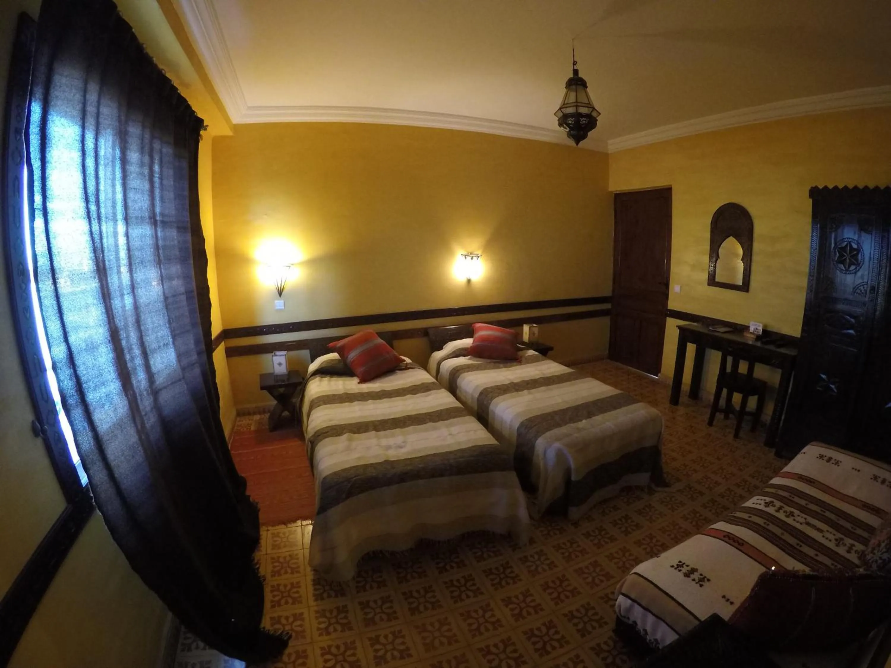 Photo of the whole room, Bed in Riad Zahra