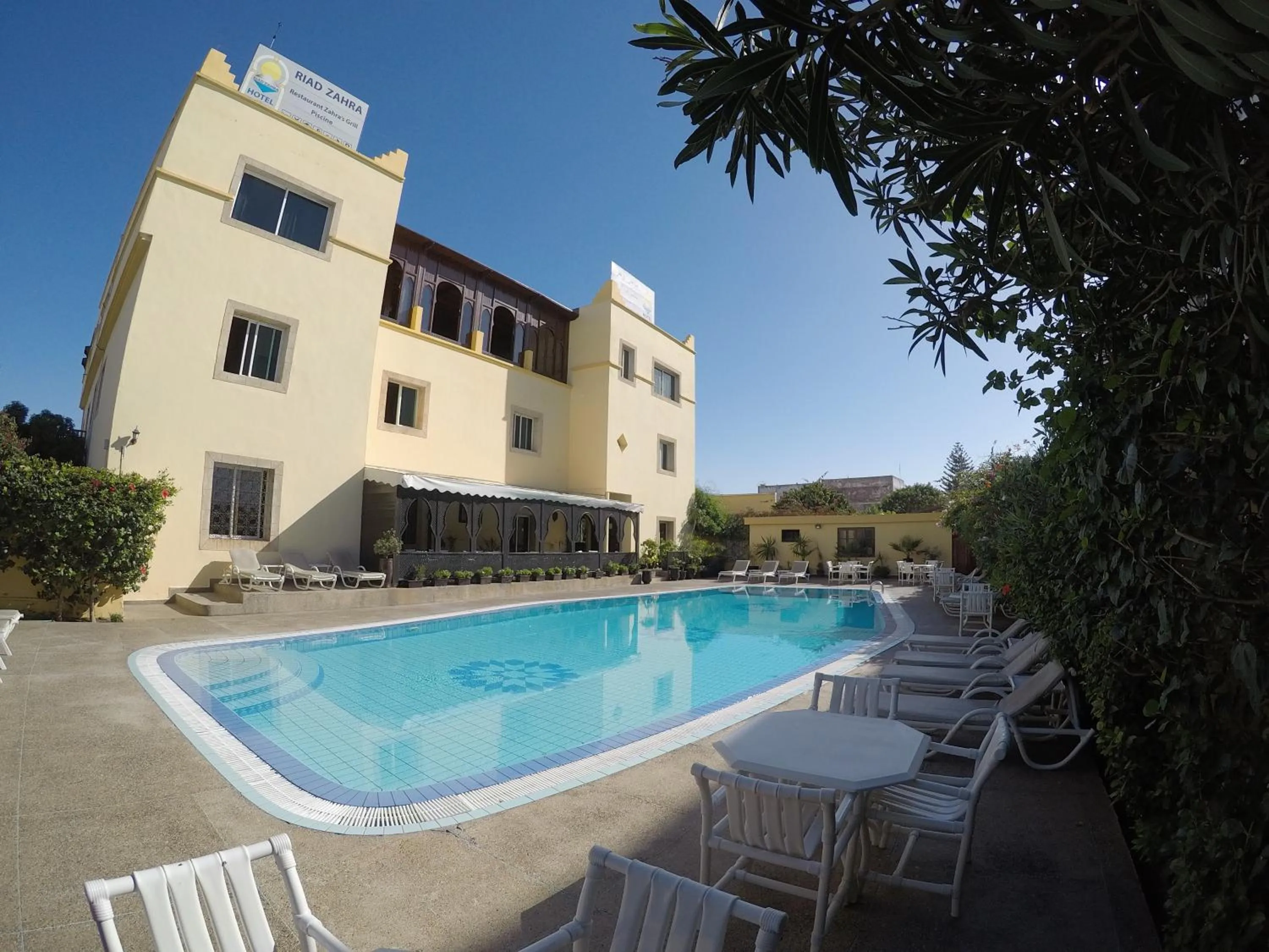 Swimming pool in Riad Zahra