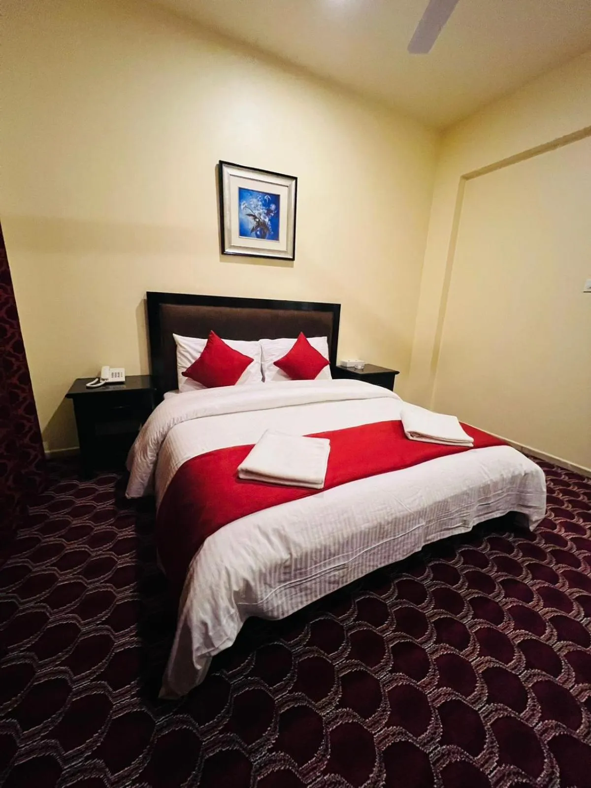 Bedroom, Bed in DANA HOTEL-Clock Tower Sharjah