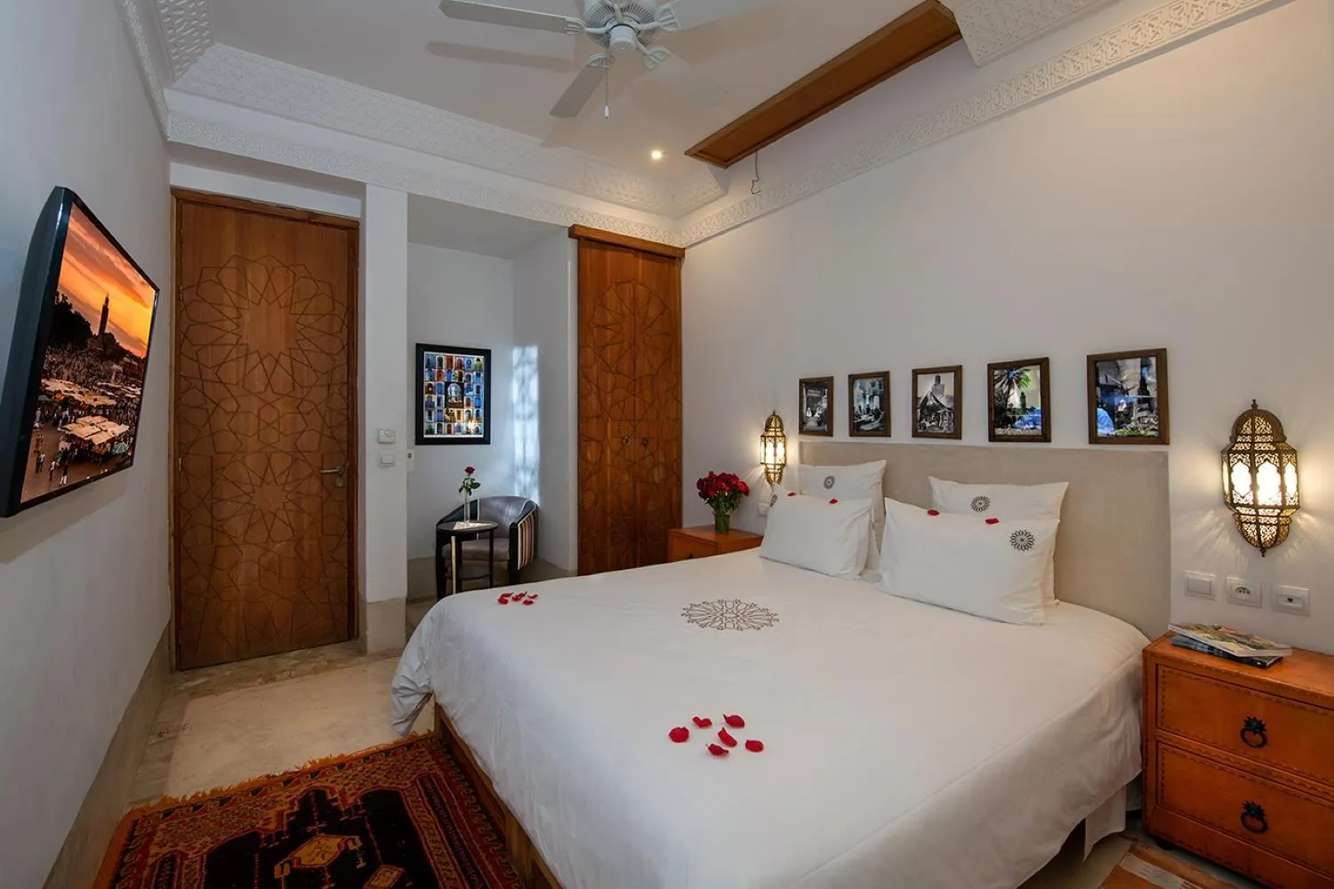 Bed in Riad Dar Justo Hotel Boutique & Spa