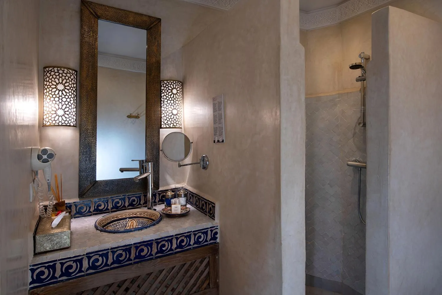 Bathroom in Riad Dar Justo Hotel Boutique & Spa