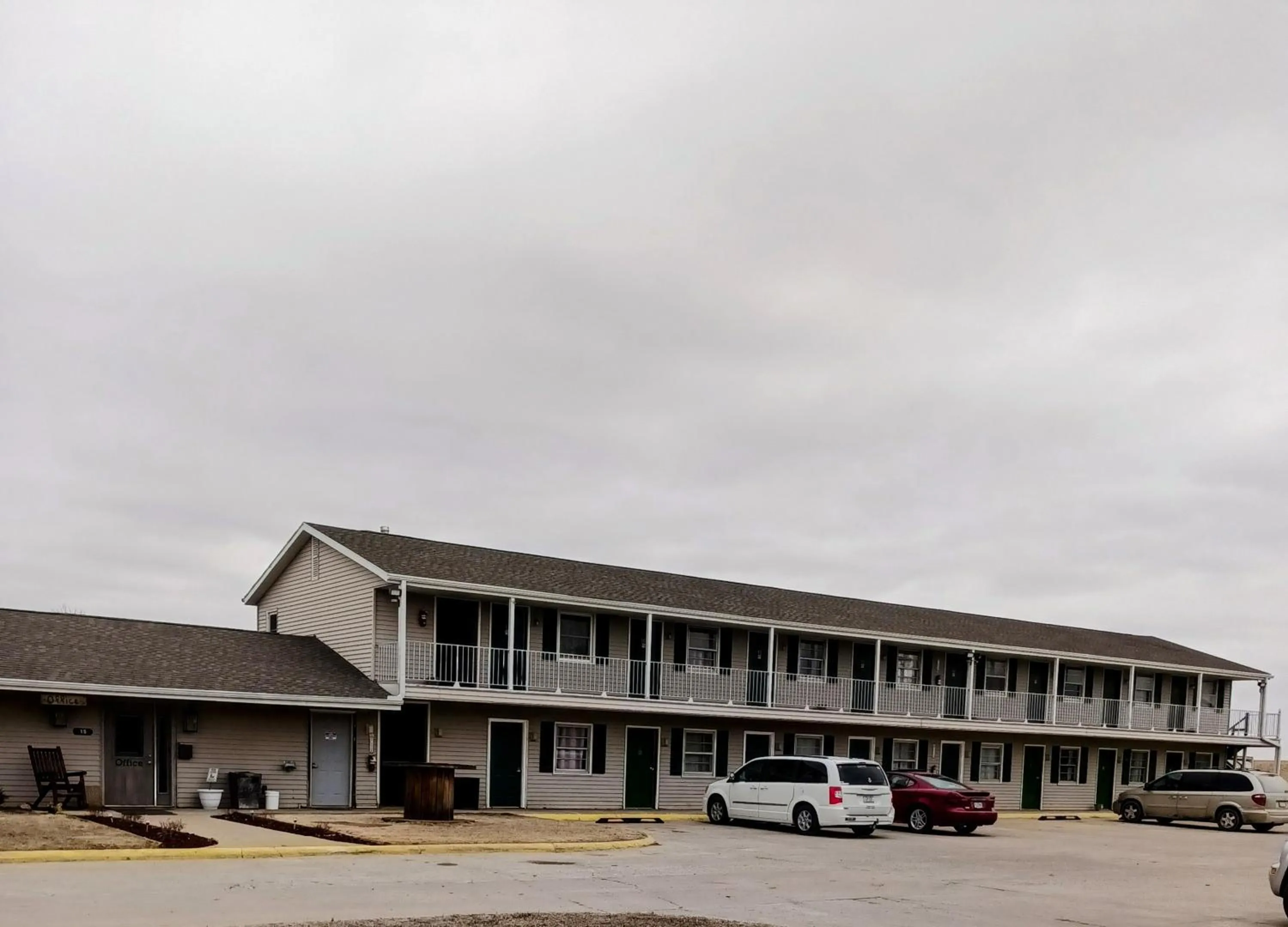 Property building in Country Inn of Shelby