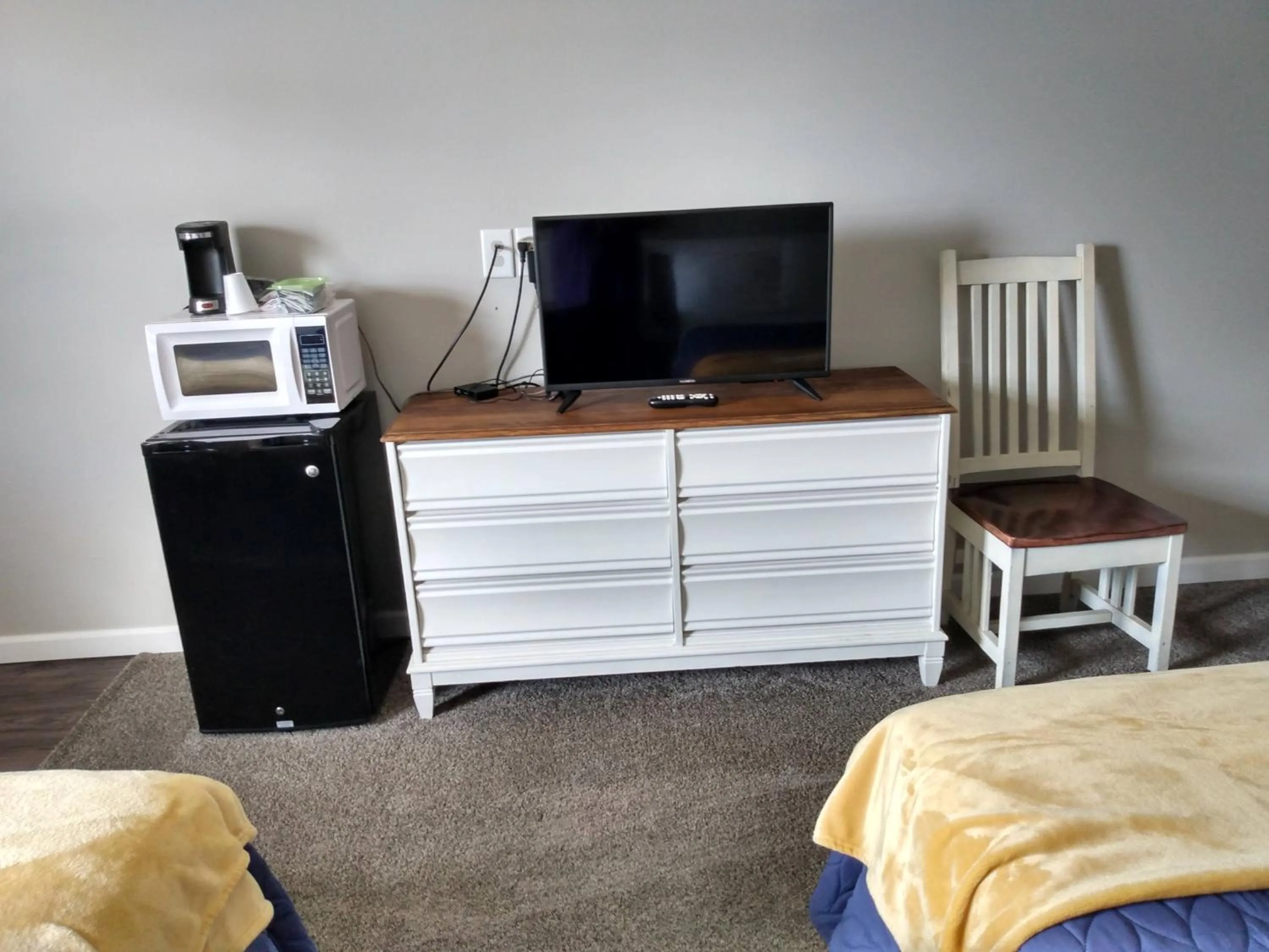 TV and multimedia, Bed in Country Inn of Shelby