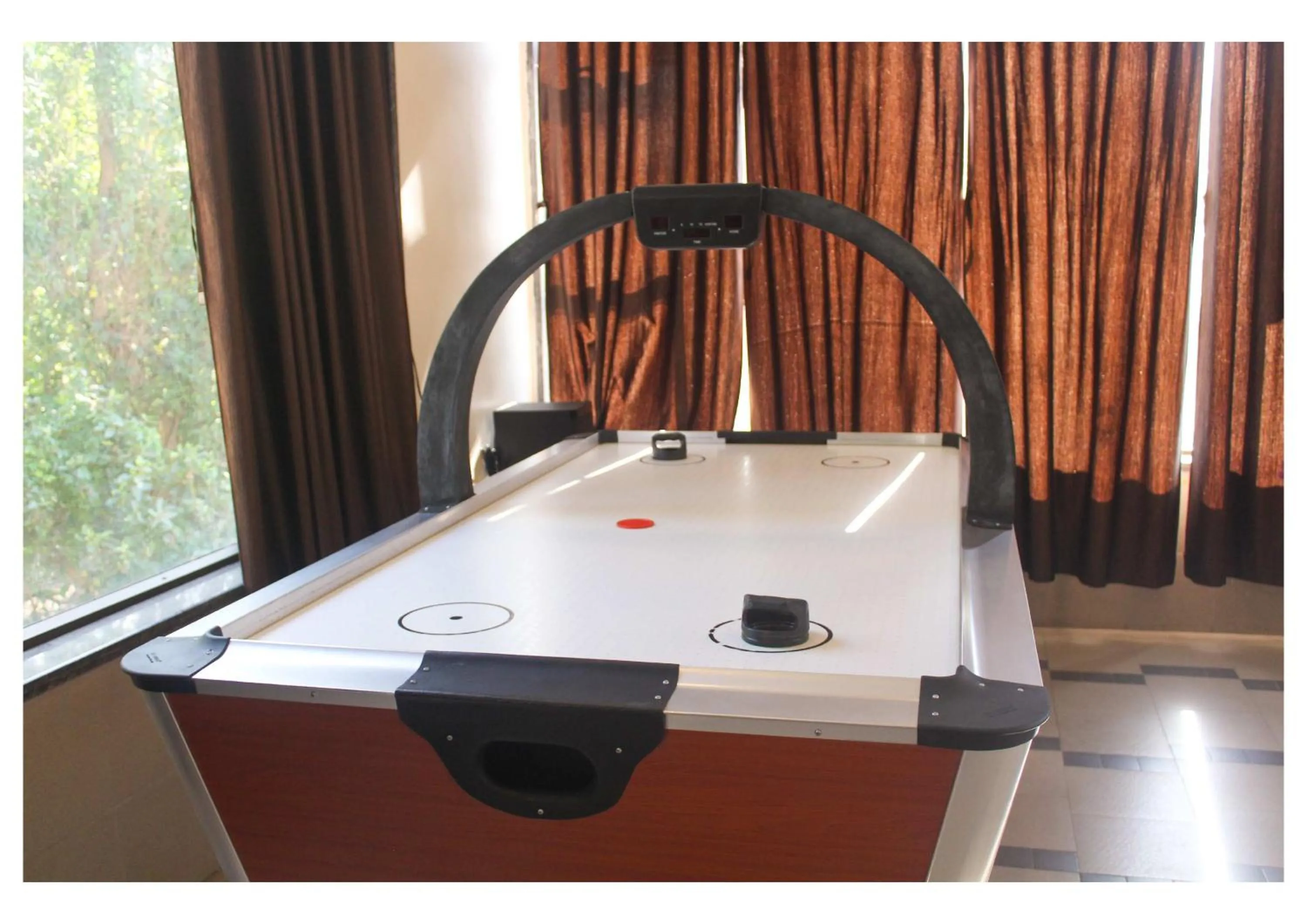 Billiard in Hotel Lalit inn