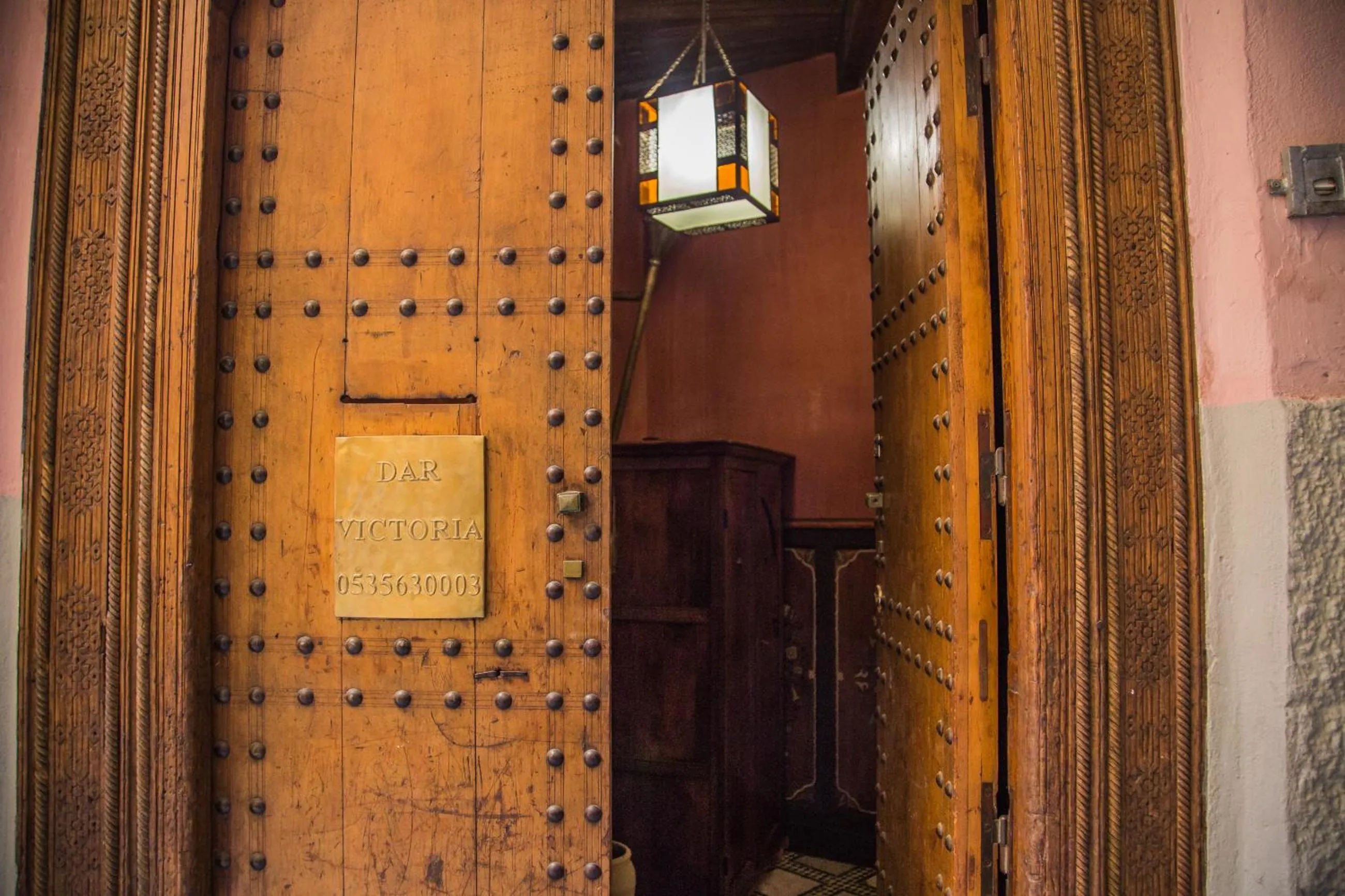 Facade/entrance in Dar victoria