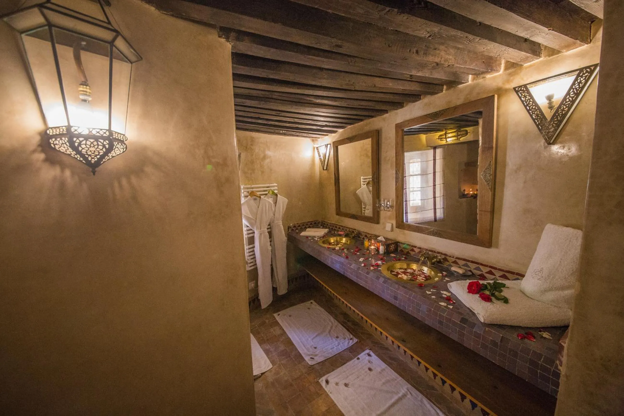 Bathroom in Dar victoria