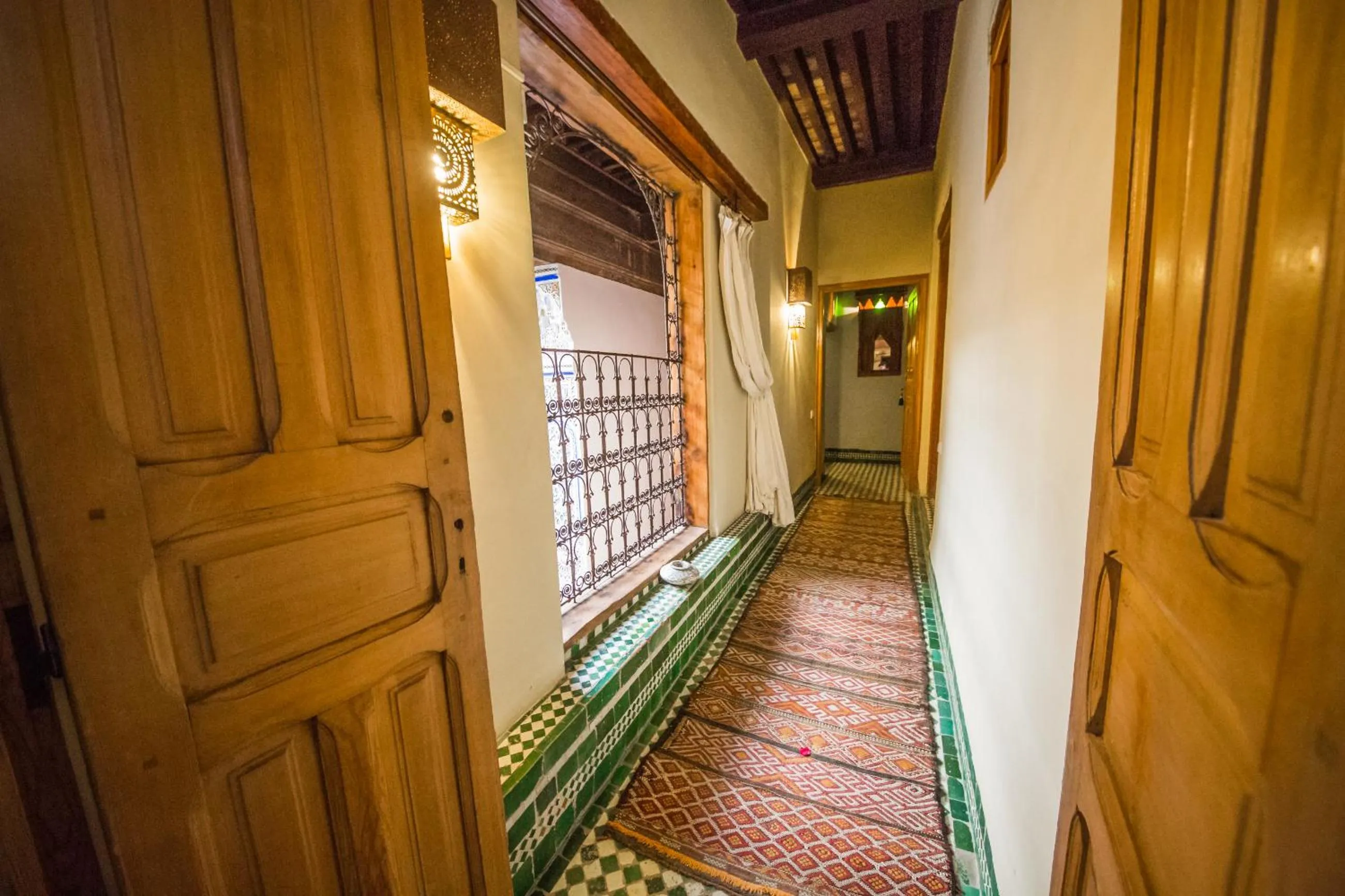 Facade/entrance in Dar victoria