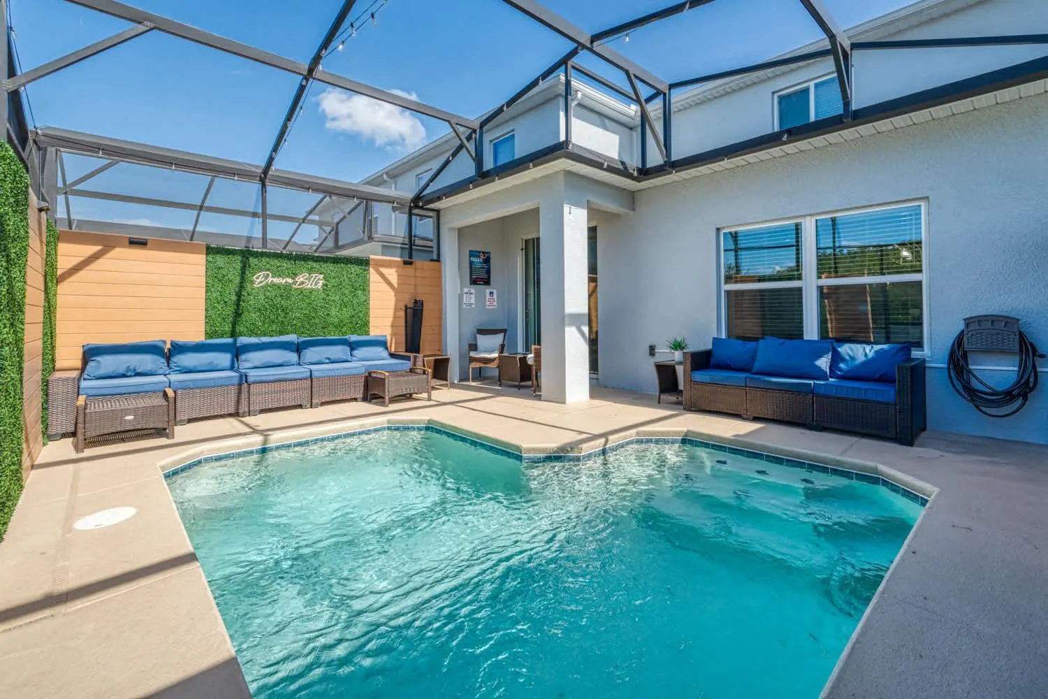 Brand New Corner Lot Pond View Vacation Home