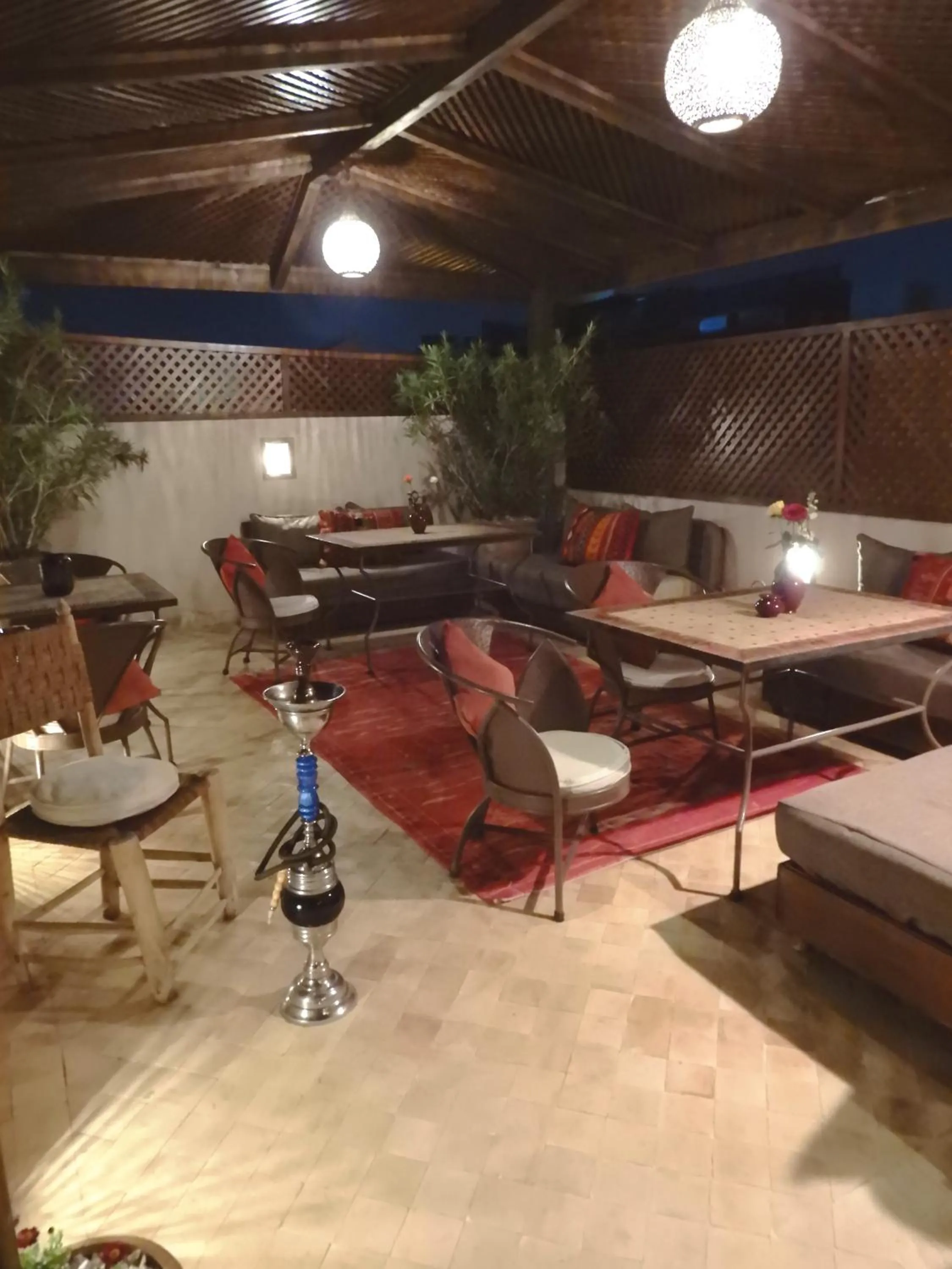 Restaurant/places to eat in Riad Carina