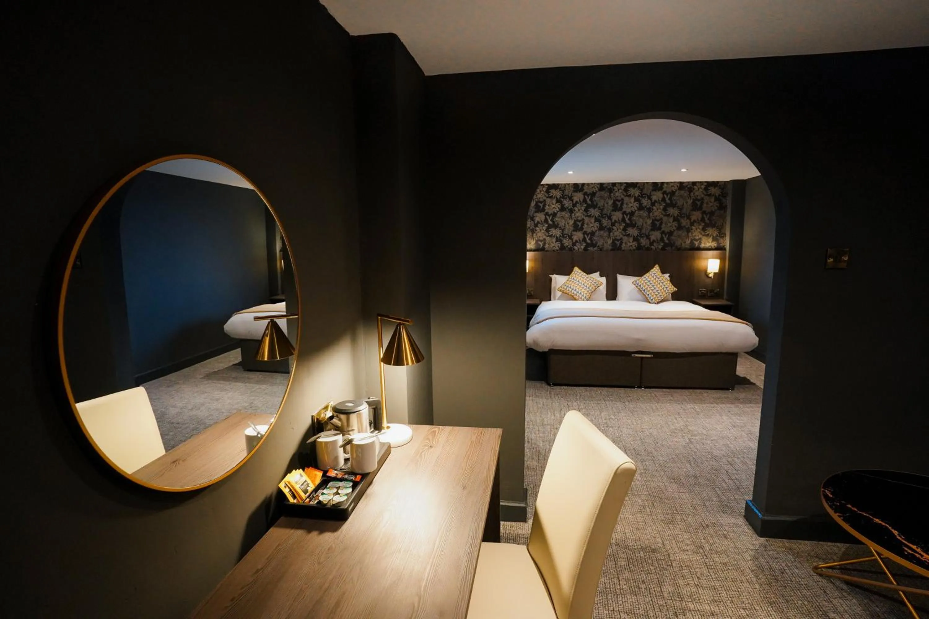 TV and multimedia, Bed in Park hall Hotel & Spa Lancashire, a member of Radisson Individuals